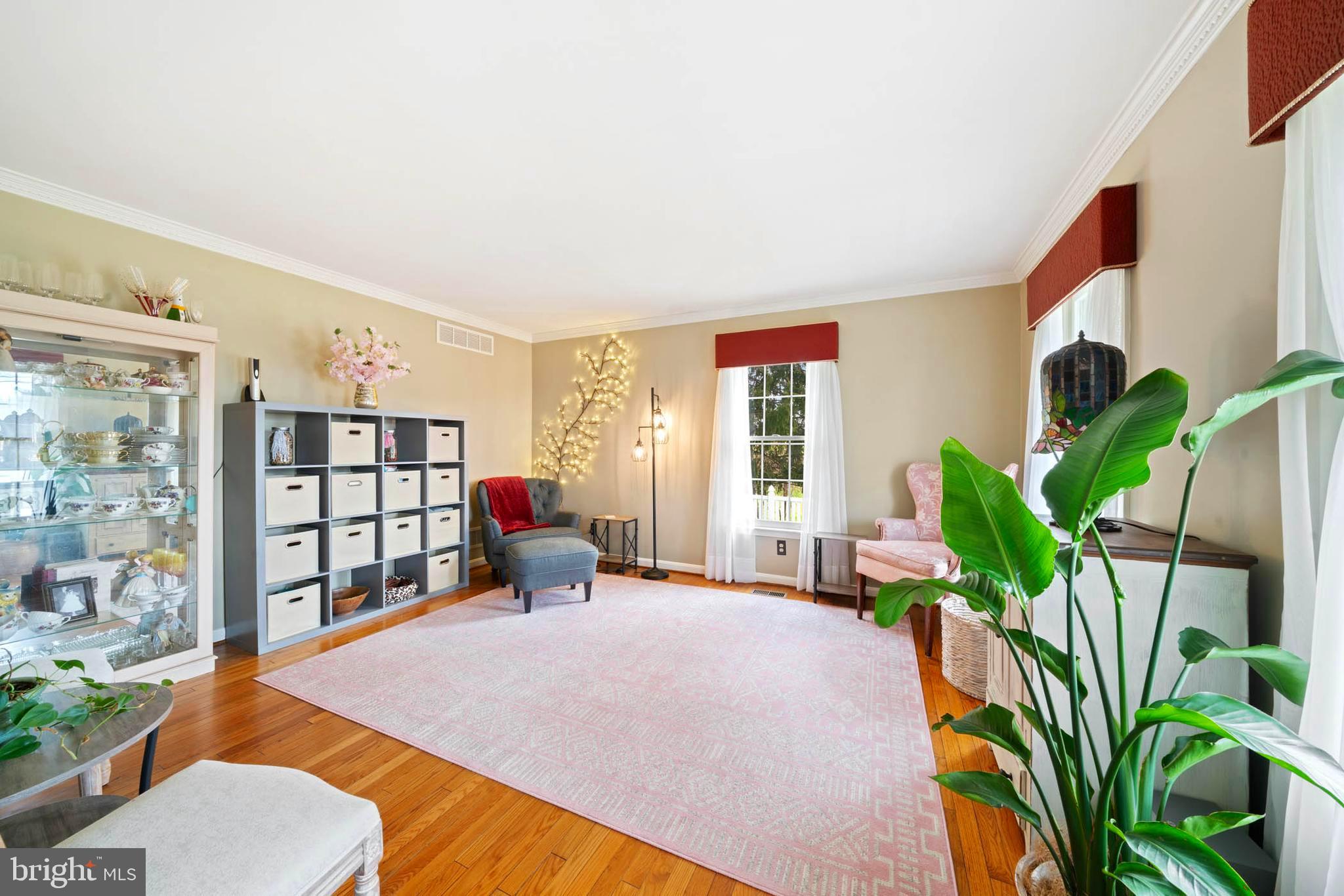 UNIONTOWN - Residential