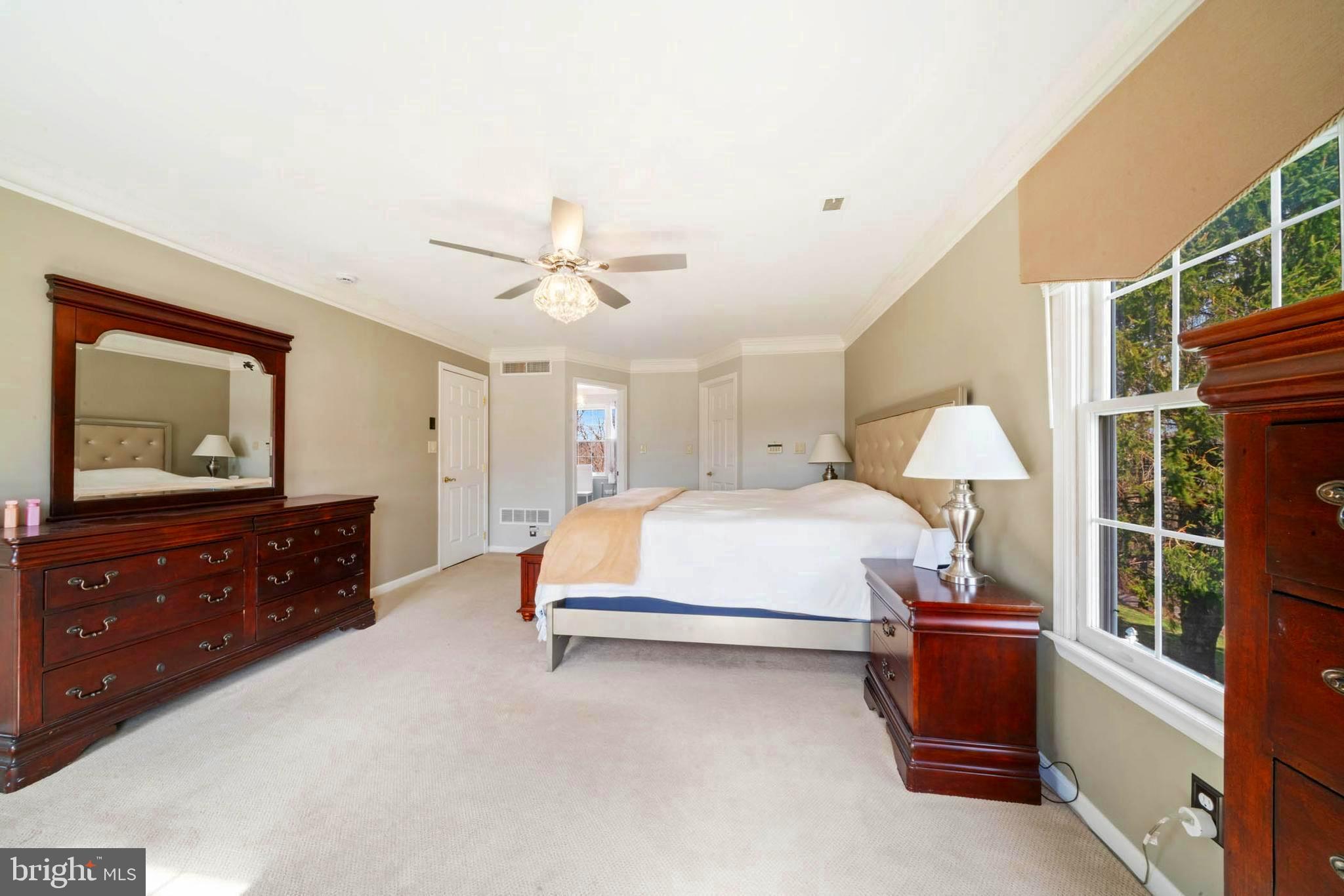 UNIONTOWN - Residential