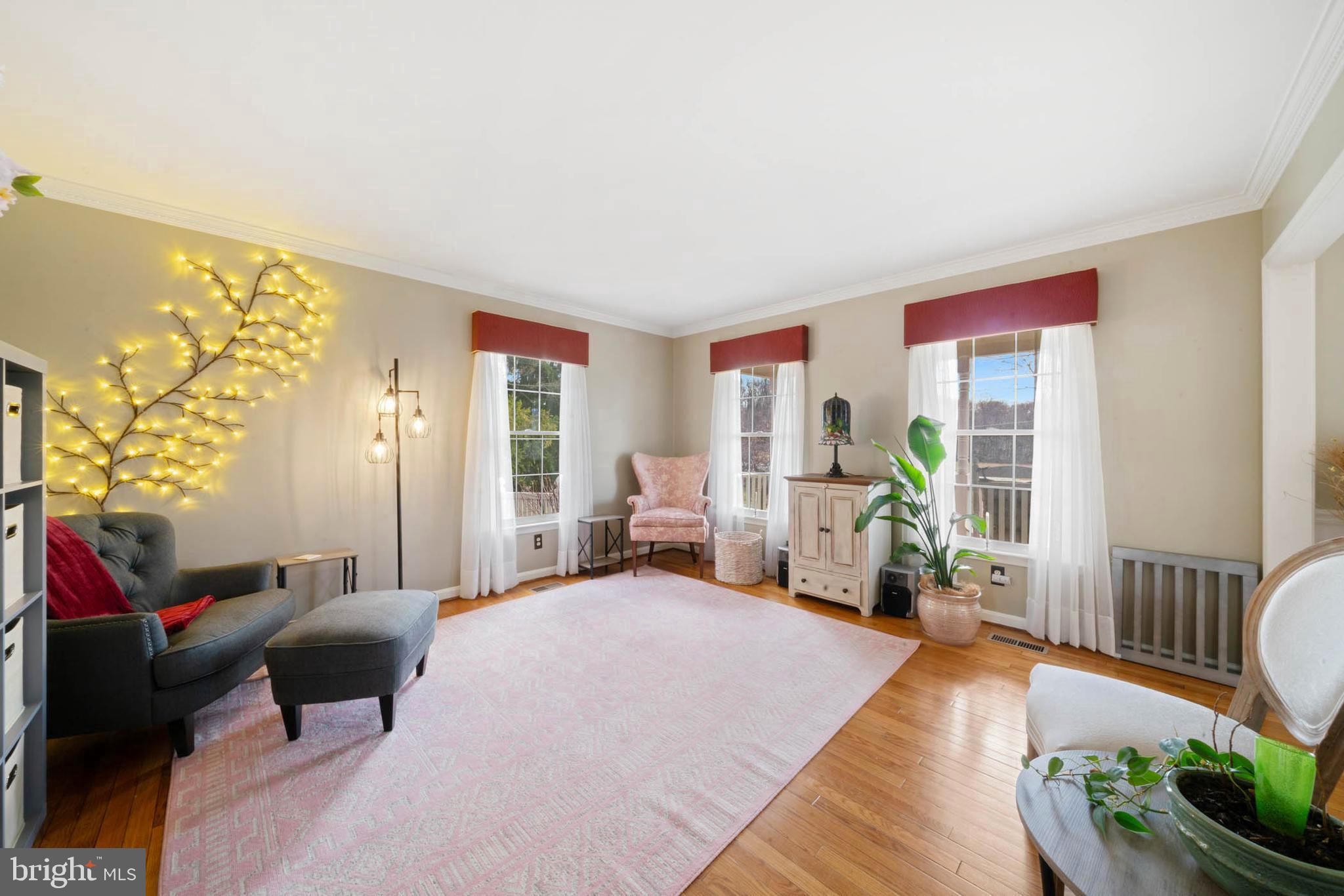 UNIONTOWN - Residential