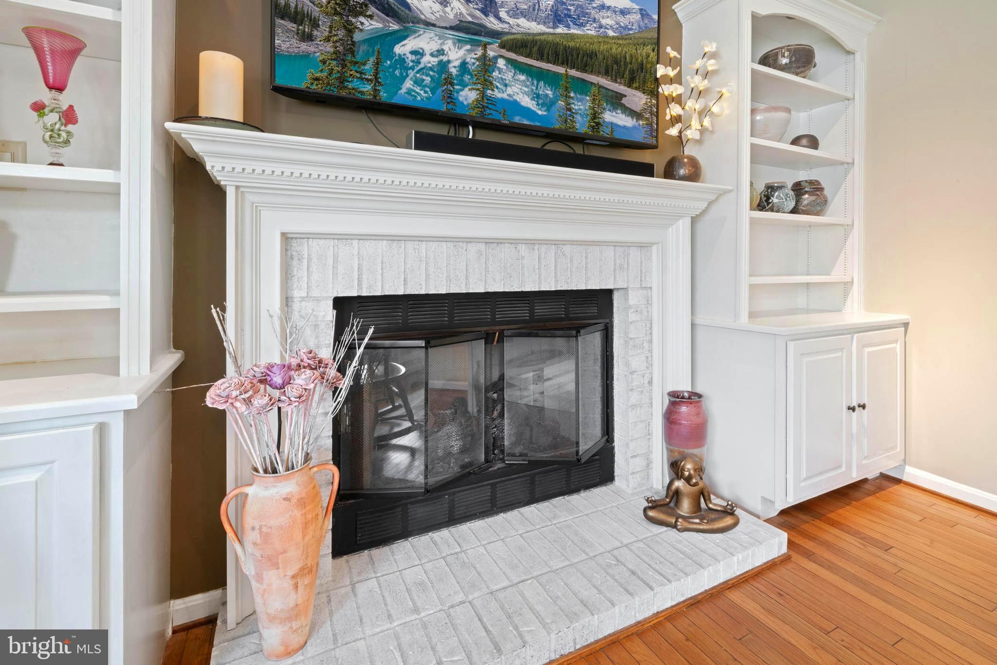 UNIONTOWN - Residential