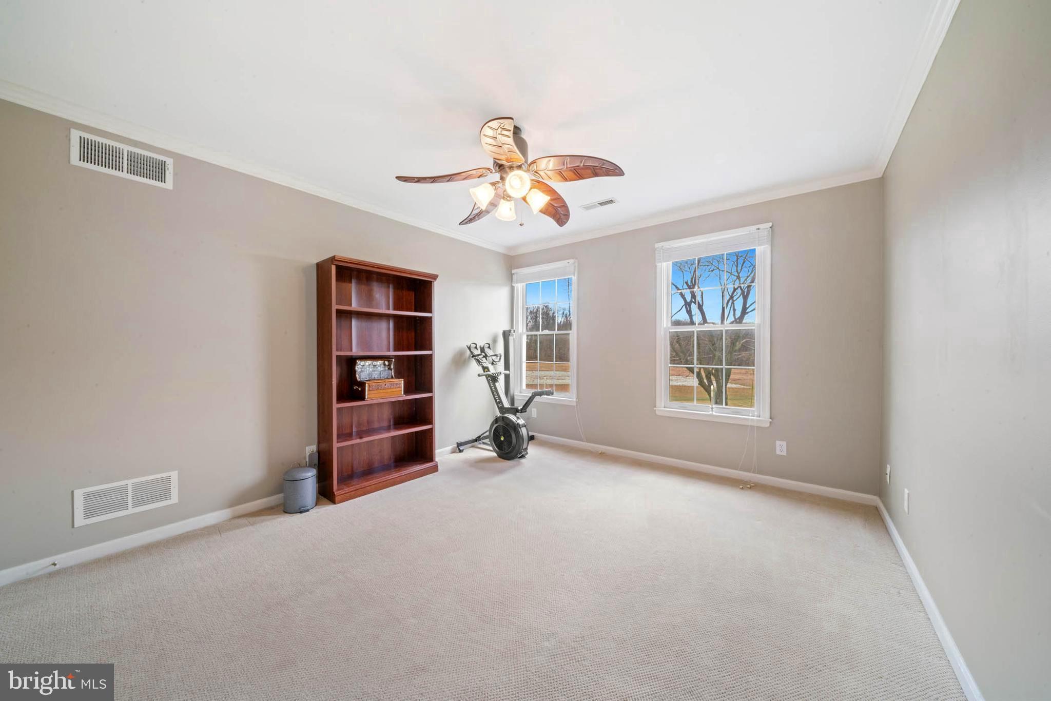 UNIONTOWN - Residential