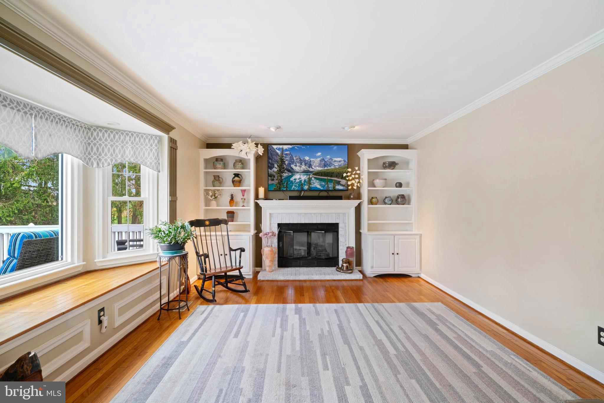 UNIONTOWN - Residential