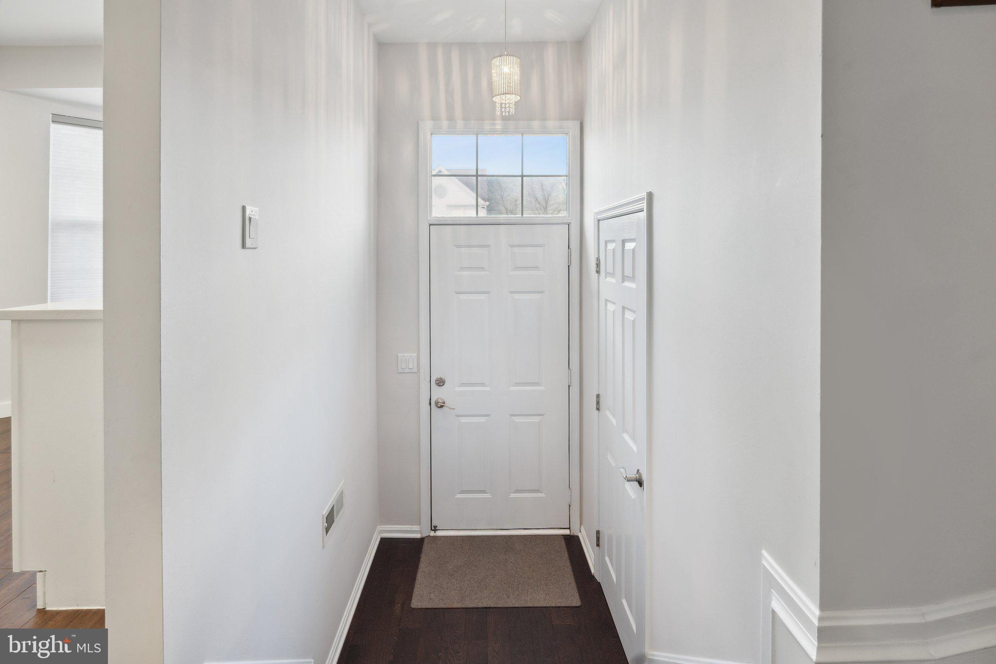 MAIN ST VILLAGE - Residential Lease