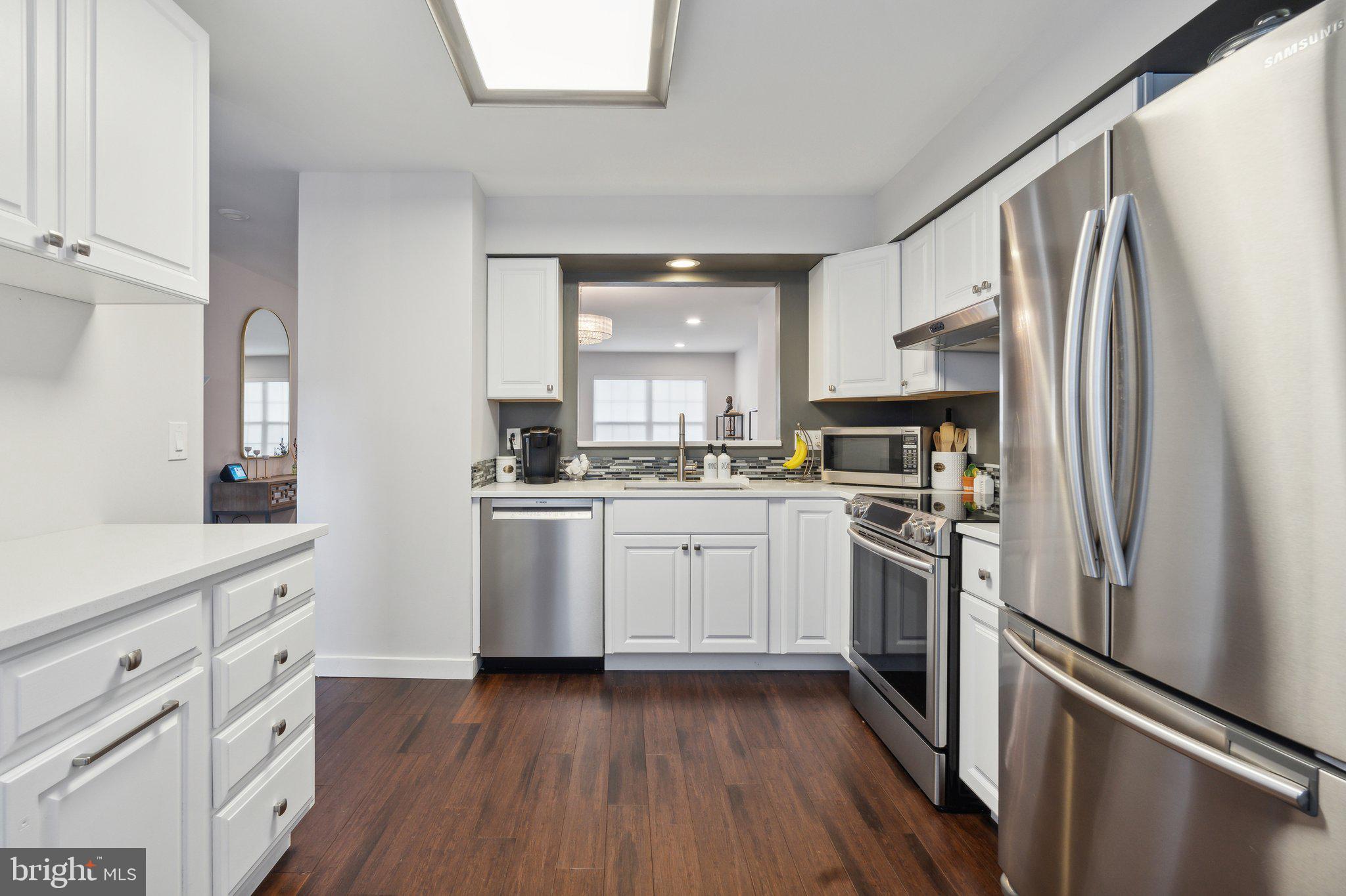 MAIN ST VILLAGE - Residential Lease