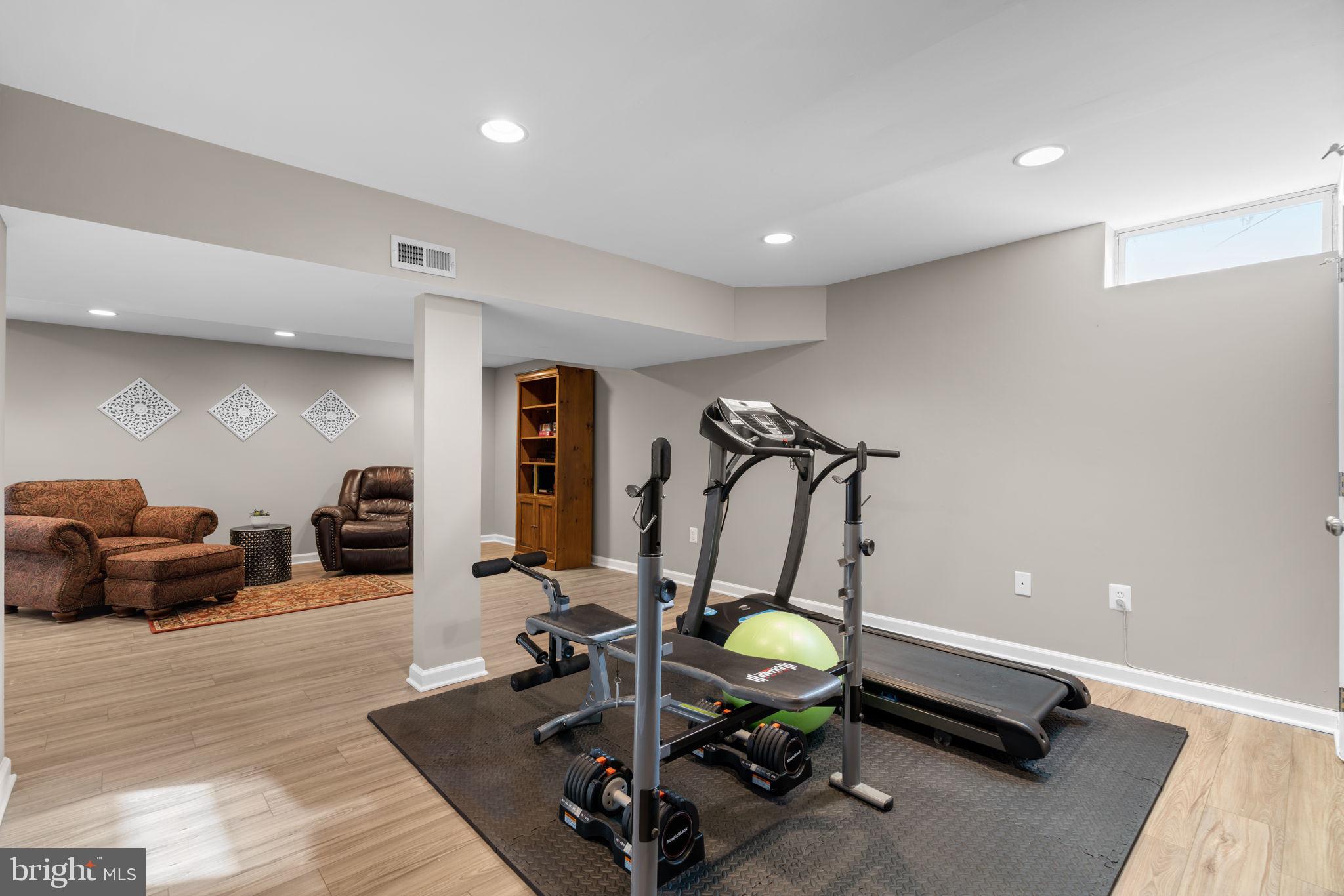 WORTHINGTON RESERVES - Residential