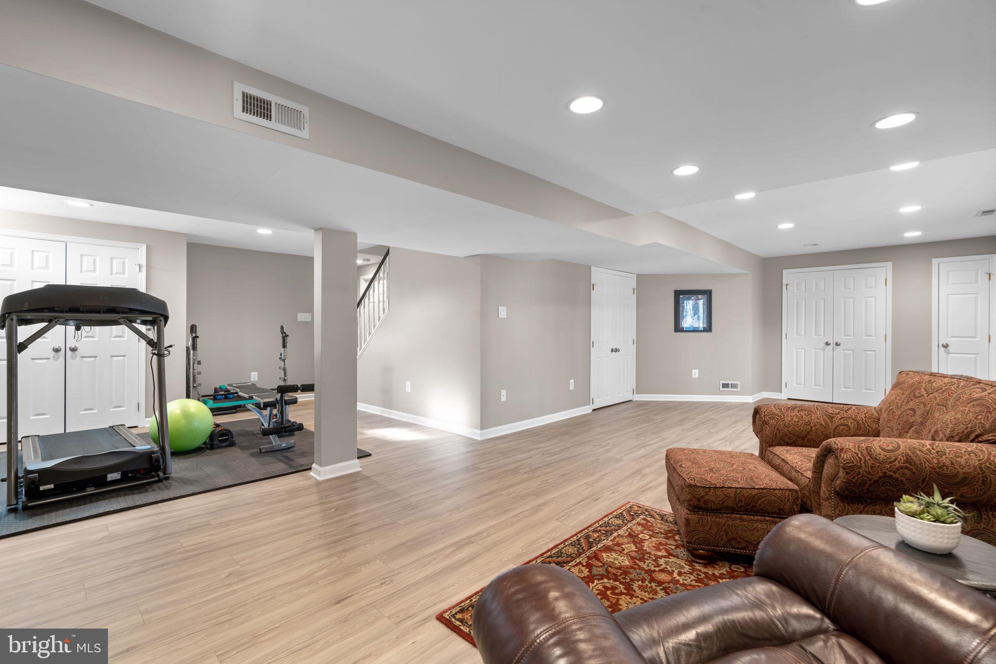 WORTHINGTON RESERVES - Residential