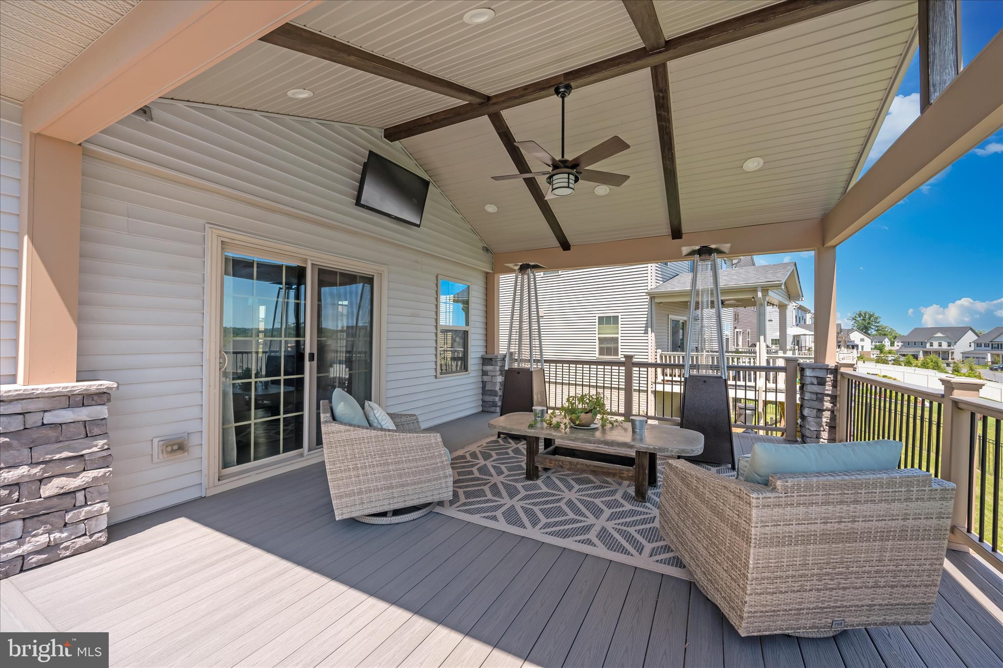 LAKE LINGANORE EAGLEHEAD - Residential