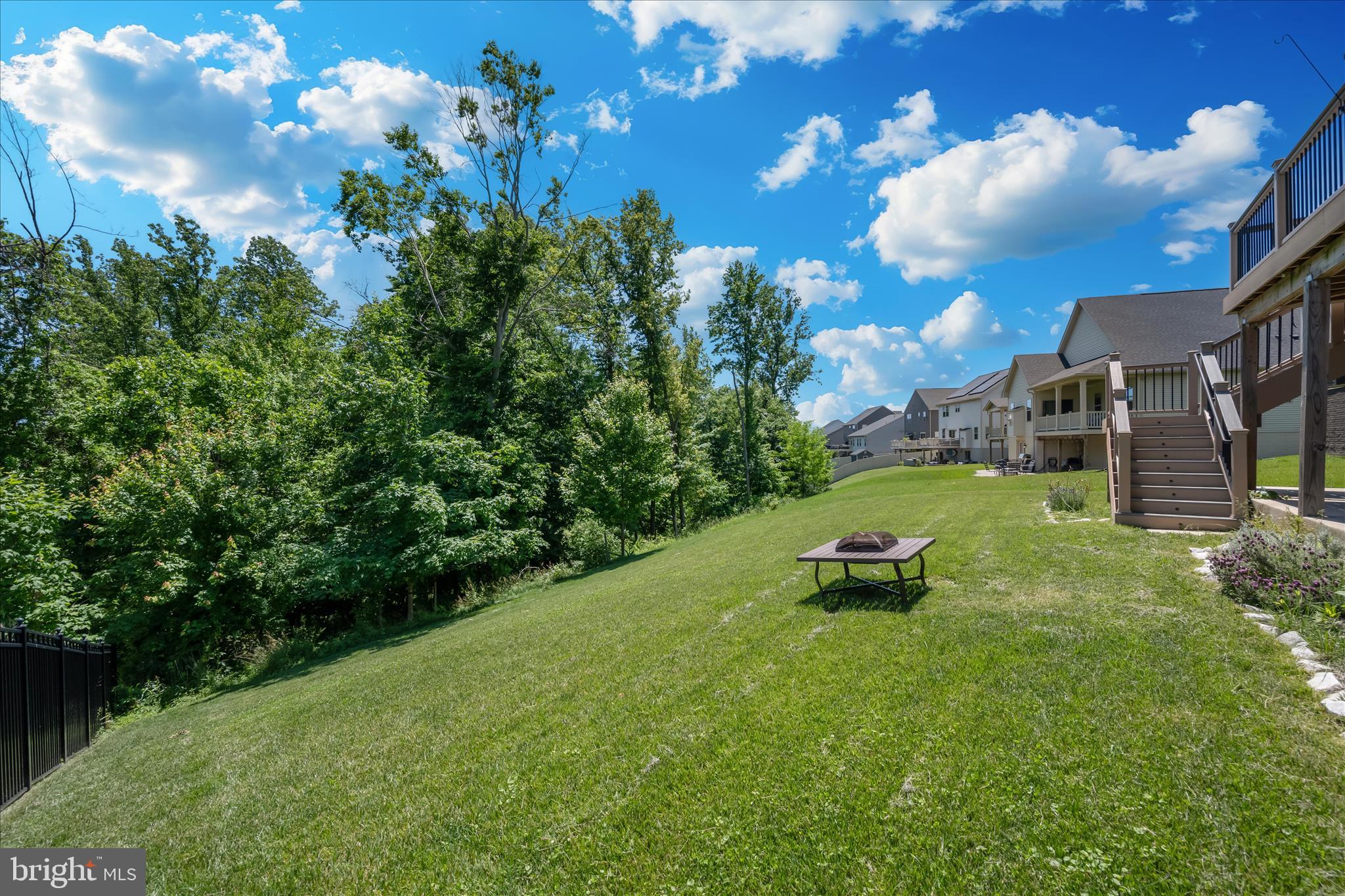 LAKE LINGANORE EAGLEHEAD - Residential