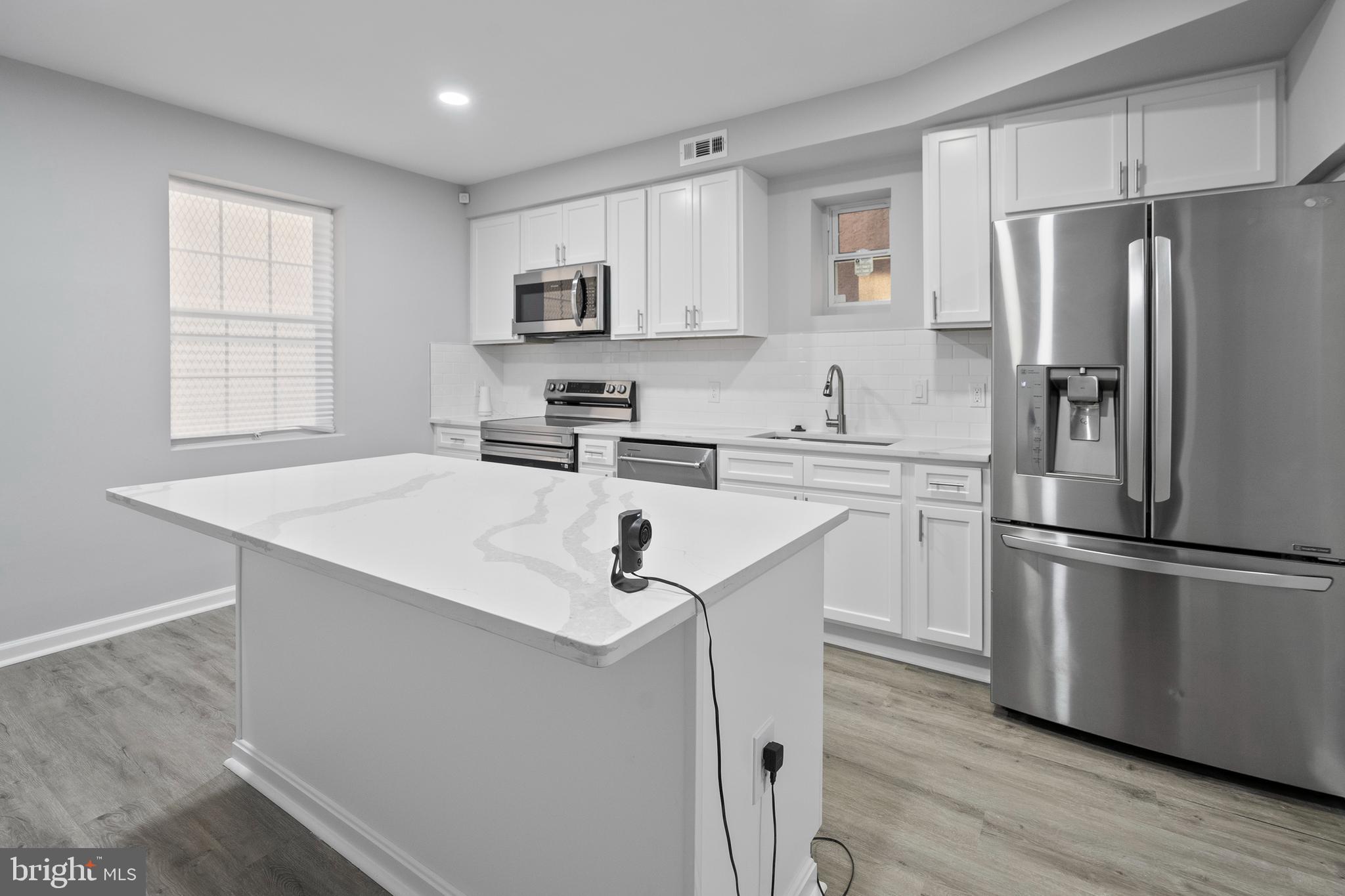 BRIDGEVIEW - GREENLAWN - Residential