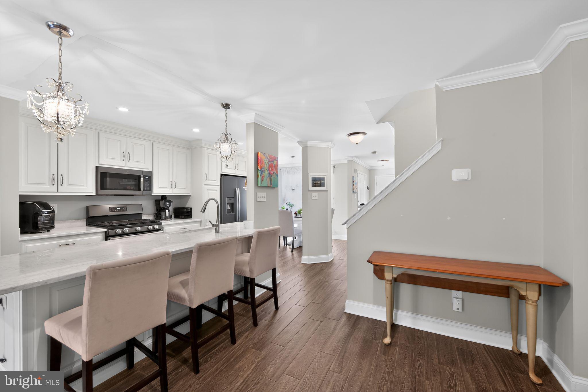 CHARLESTOWN HUNT - Residential