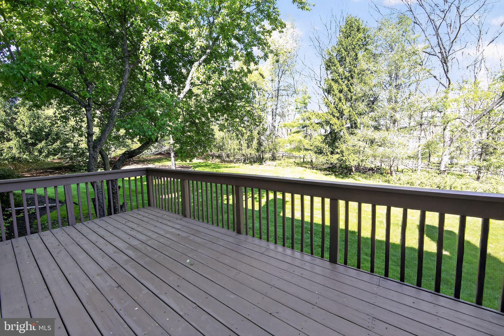 CHARLESTOWN HUNT - Residential