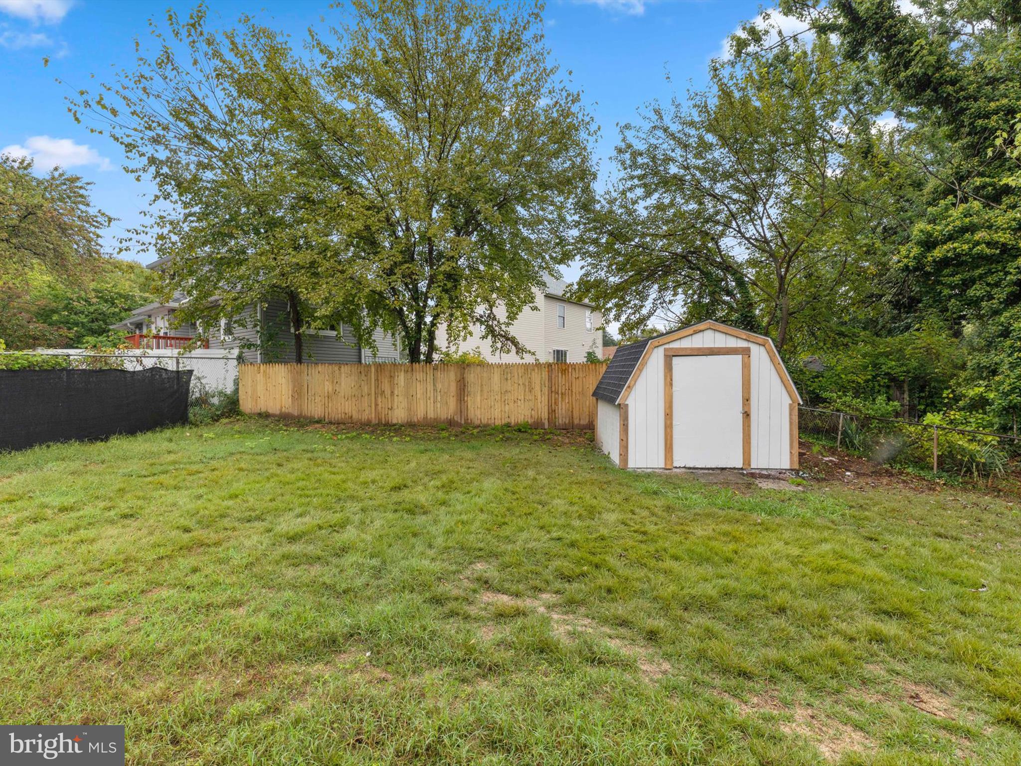 FERNDALE - Residential