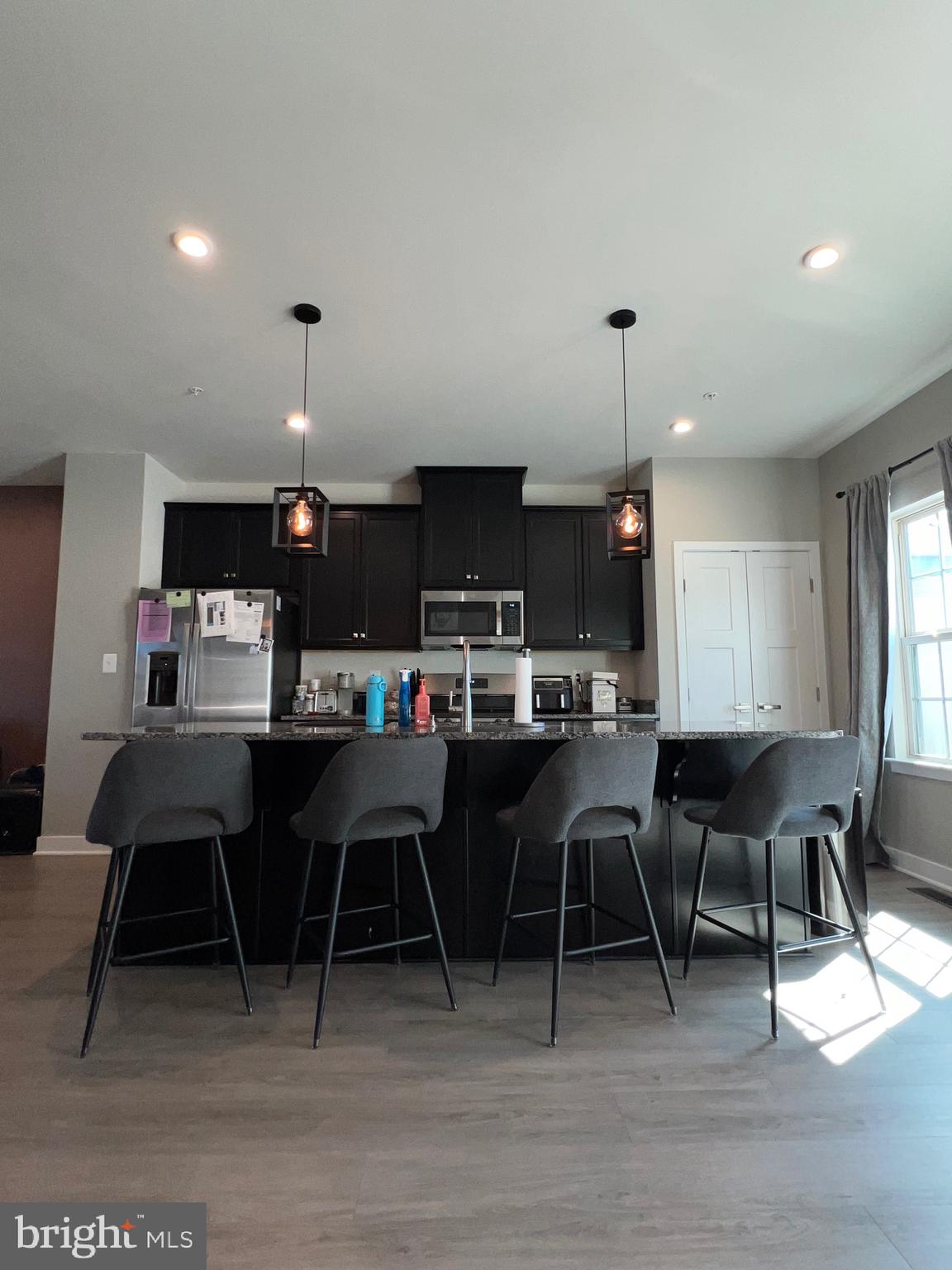 TIMOTHY BRANCH TOWNS - Residential Lease