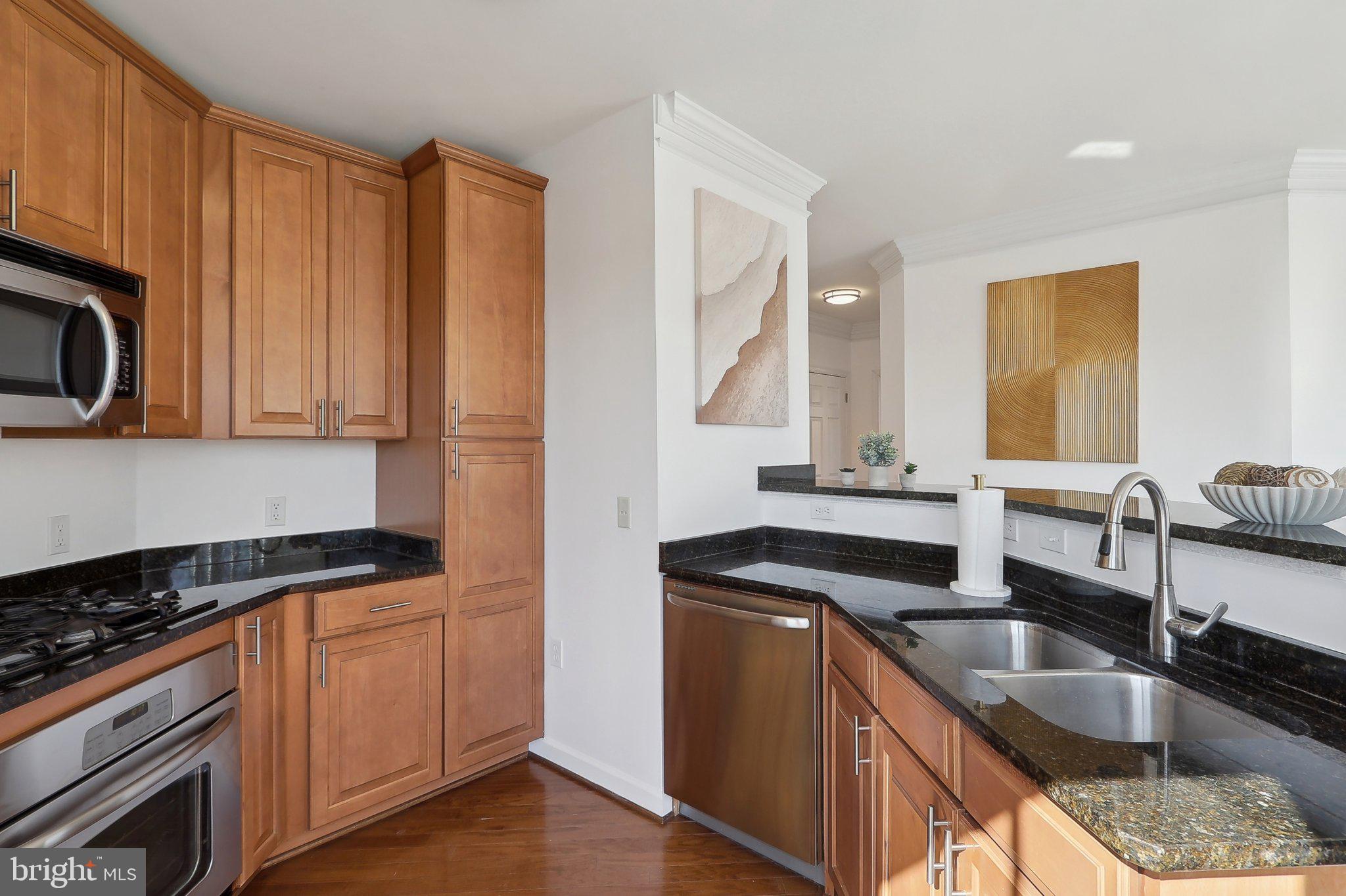 2101 N MONROE STREET 214