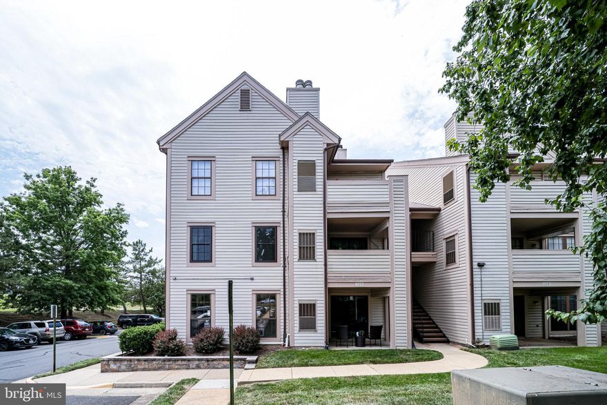 Adorable 2 bedroom 2 bath condo in Manchester Lakes. Spacious and bright unit features an open floor plan and has been freshly painted with brand new pergo flooring and recently updated bathrooms (2021) and light fixtures. Recently updated kitchen with granite countertops and white cabinetry. Enjoy the balcony on this first floor unit with the perfect sliding door to let out your pets! One assigned parking space and plenty of additional parking. Victoria Crossings is part of the Manchester Lakes Master Association which maintains the recreational amenities for ten local communities. Enjoy using a clubhouse, exercise facility, two outdoor swimming pools, tennis courts, tot lots, community ponds and a nearby park! Just off Manchester Blvd between the retail and dining at Kingstowne Towne Center and Springfield Town Center (Mall) with Home Depot, Dave & Busters, Best Buy, Target, Dicks, etc. Great location for commuters with easy access to 95, 395, 495, Franconia-Springfield Pkwy, and Franconia-Springfield Metro Station. Fort Belvoir Army Base just 8 miles and Pentagon just 12 miles away.