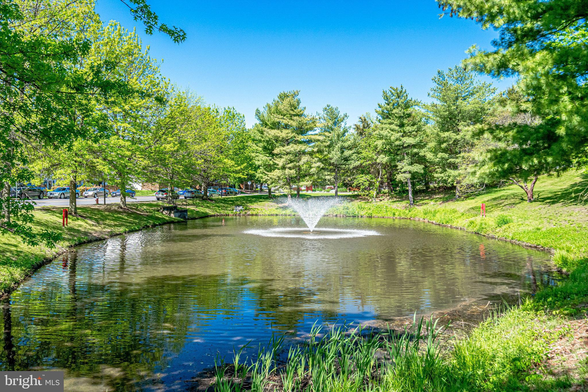 VICTORIA CROSSINGS AT MANCHESTER LAKES - Residential