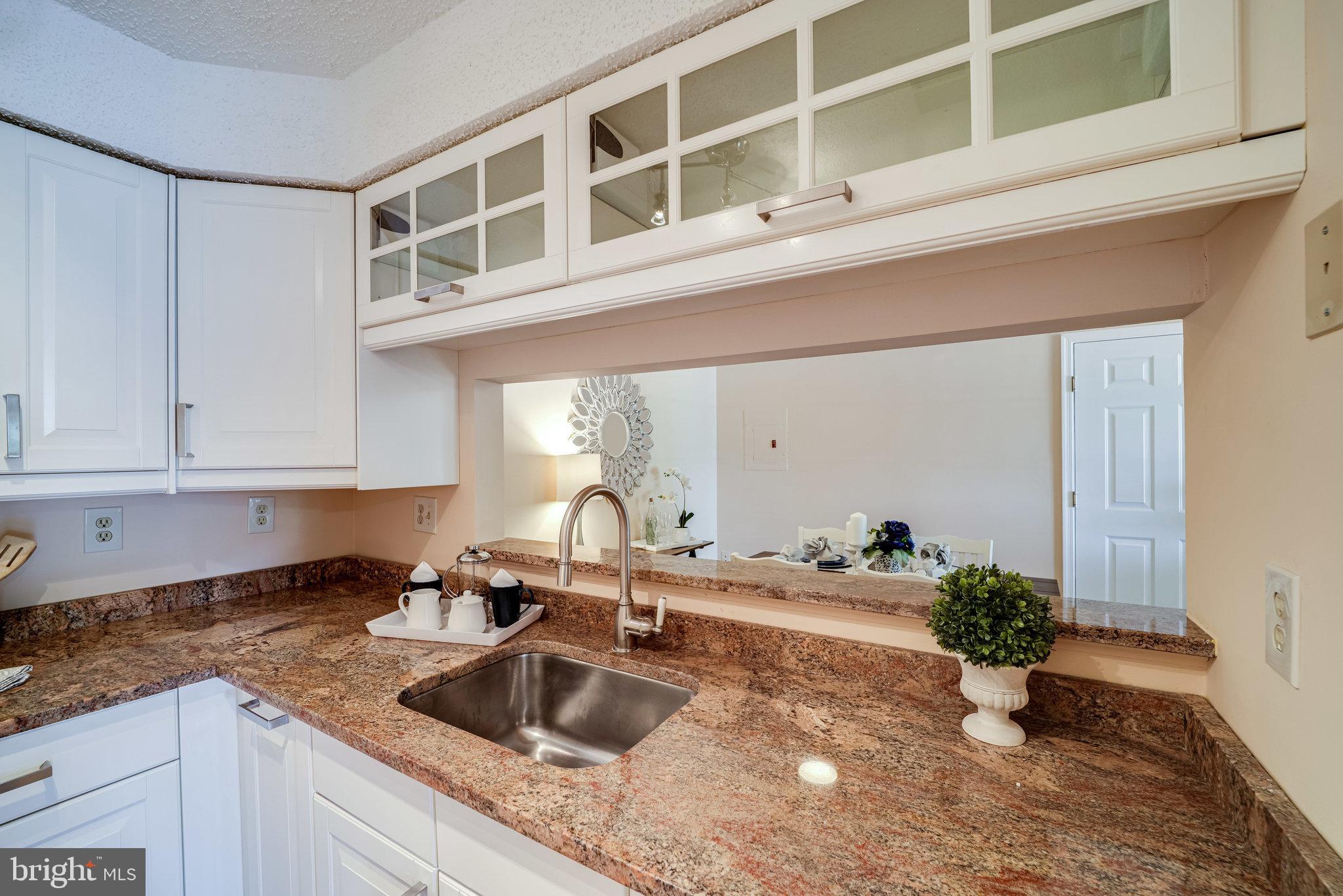 VICTORIA CROSSINGS AT MANCHESTER LAKES - Residential