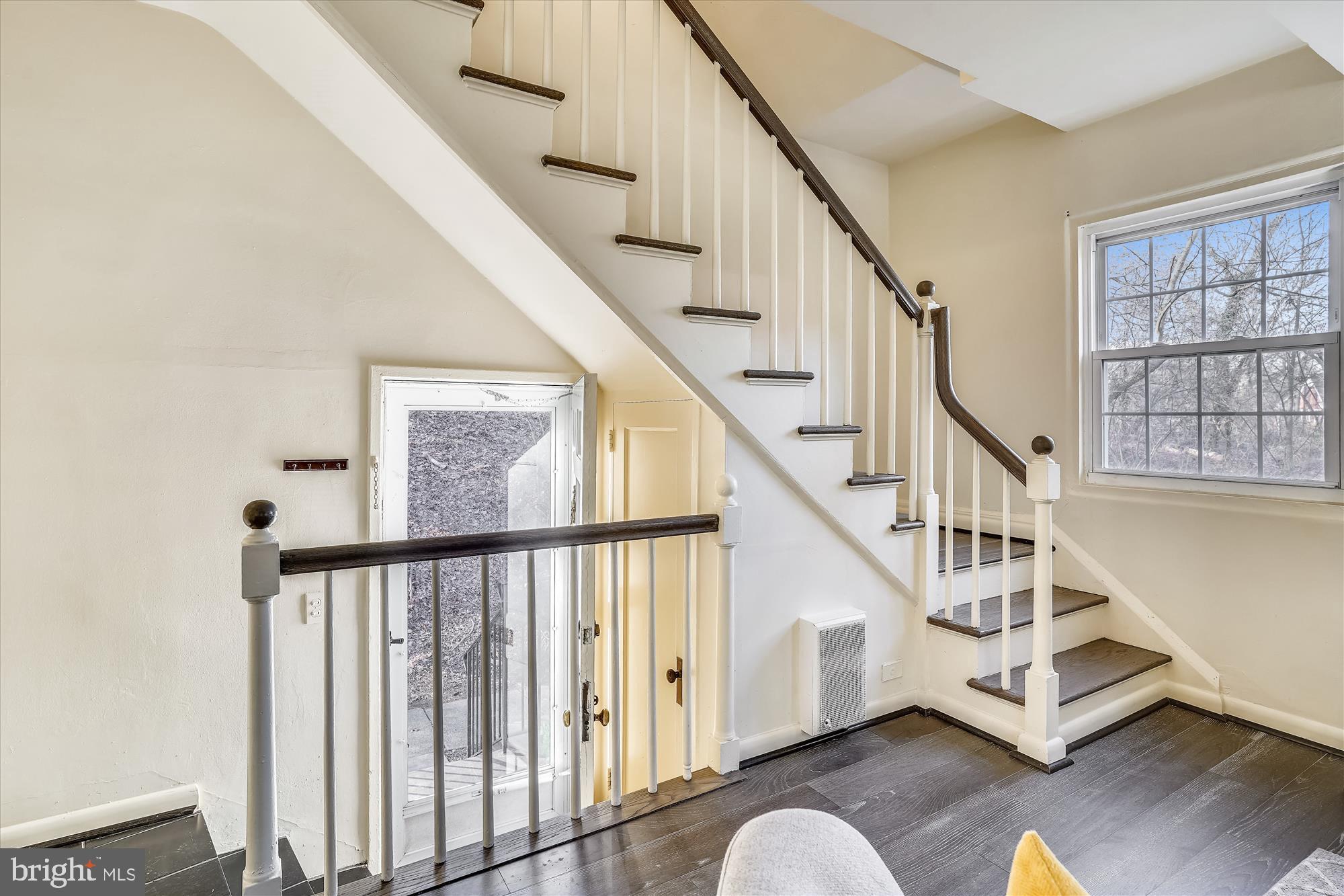 PARKFAIRFAX - Residential Lease