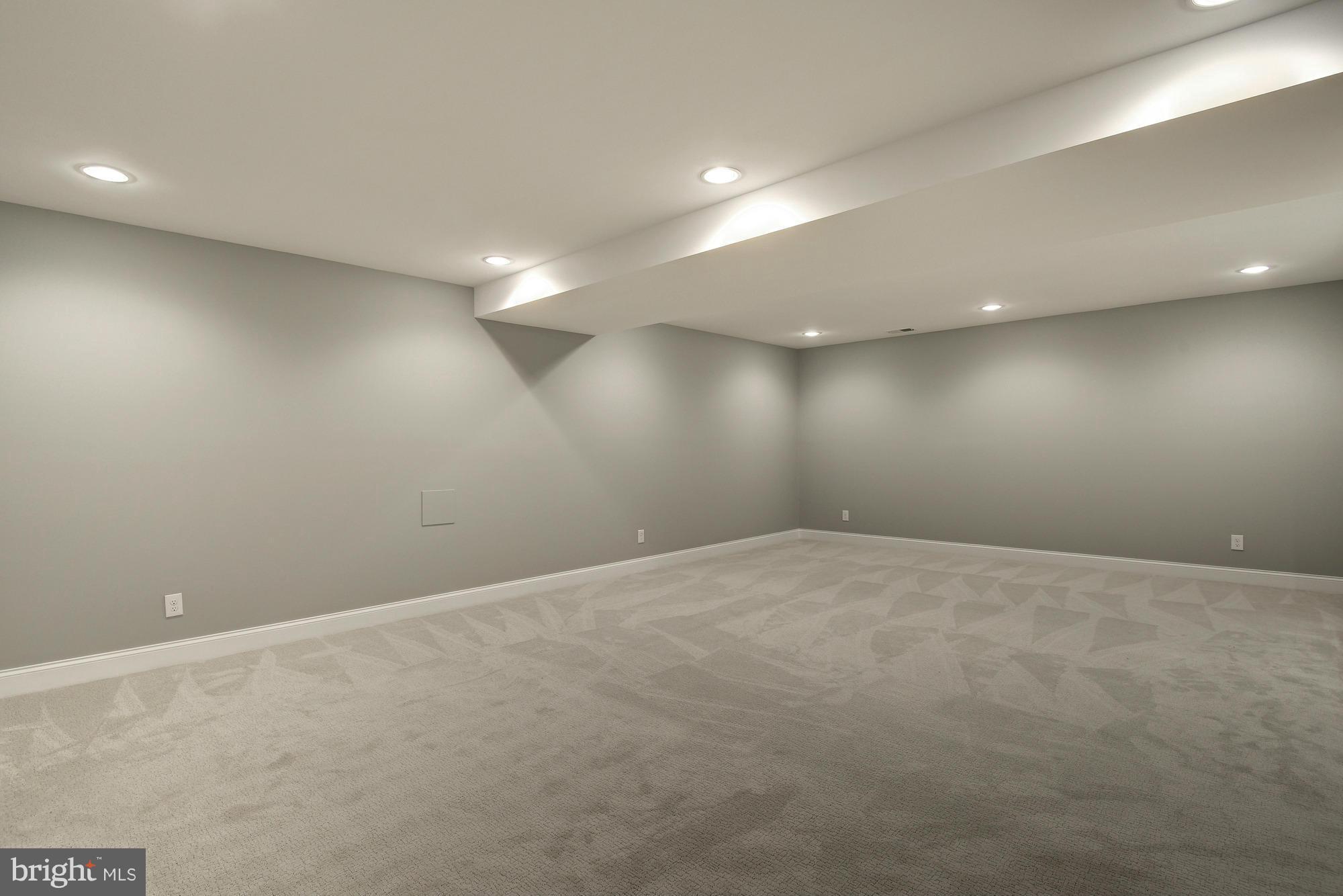 ROSEMONT - Residential