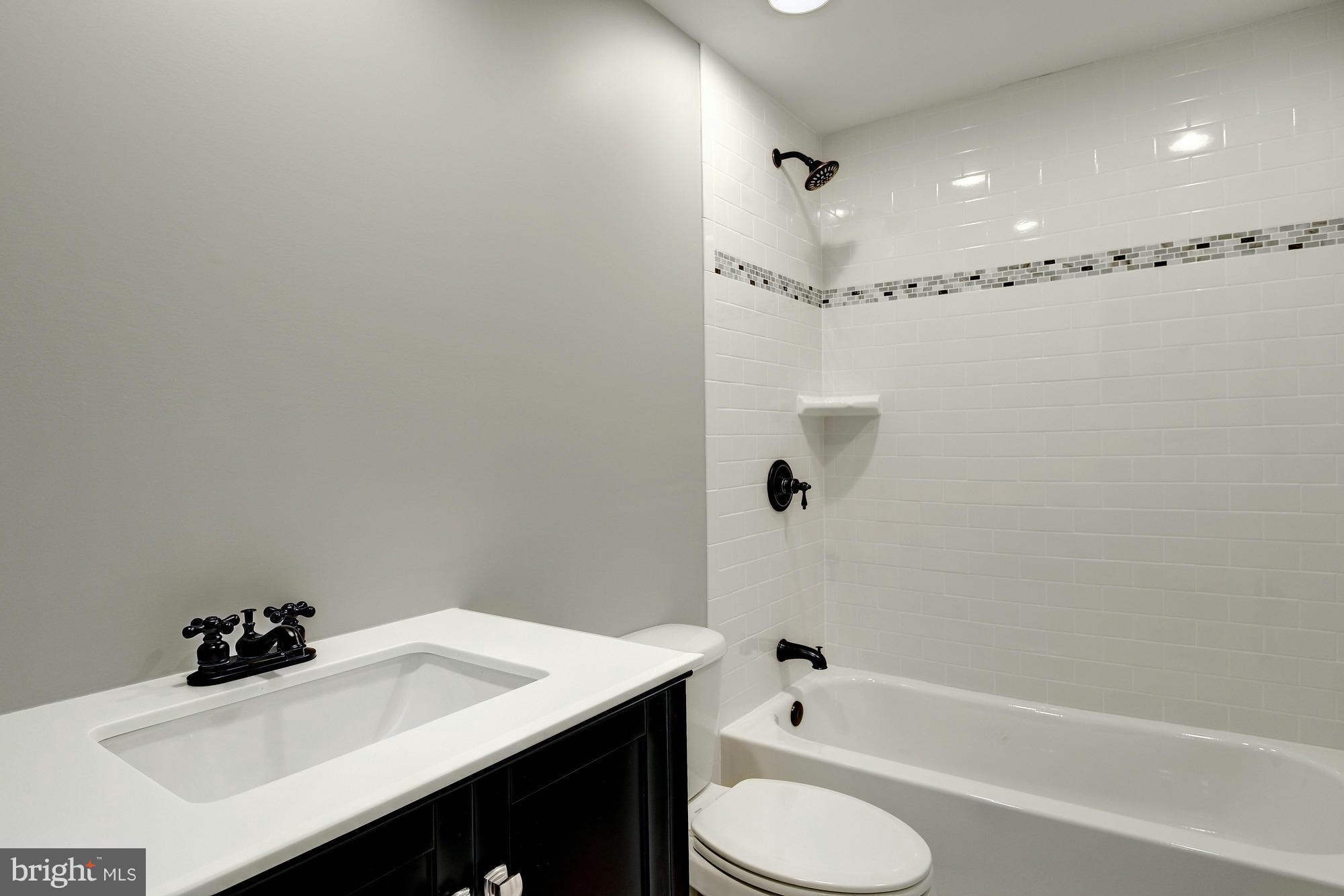 ROSEMONT - Residential