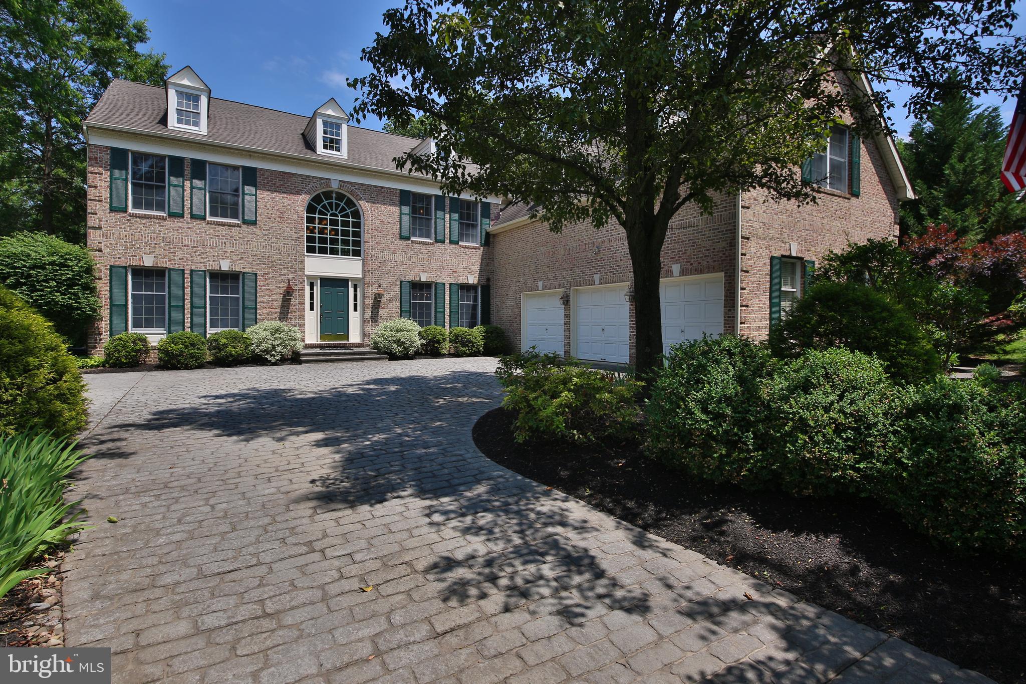 OAKS OF BUCKINGHAM - Residential