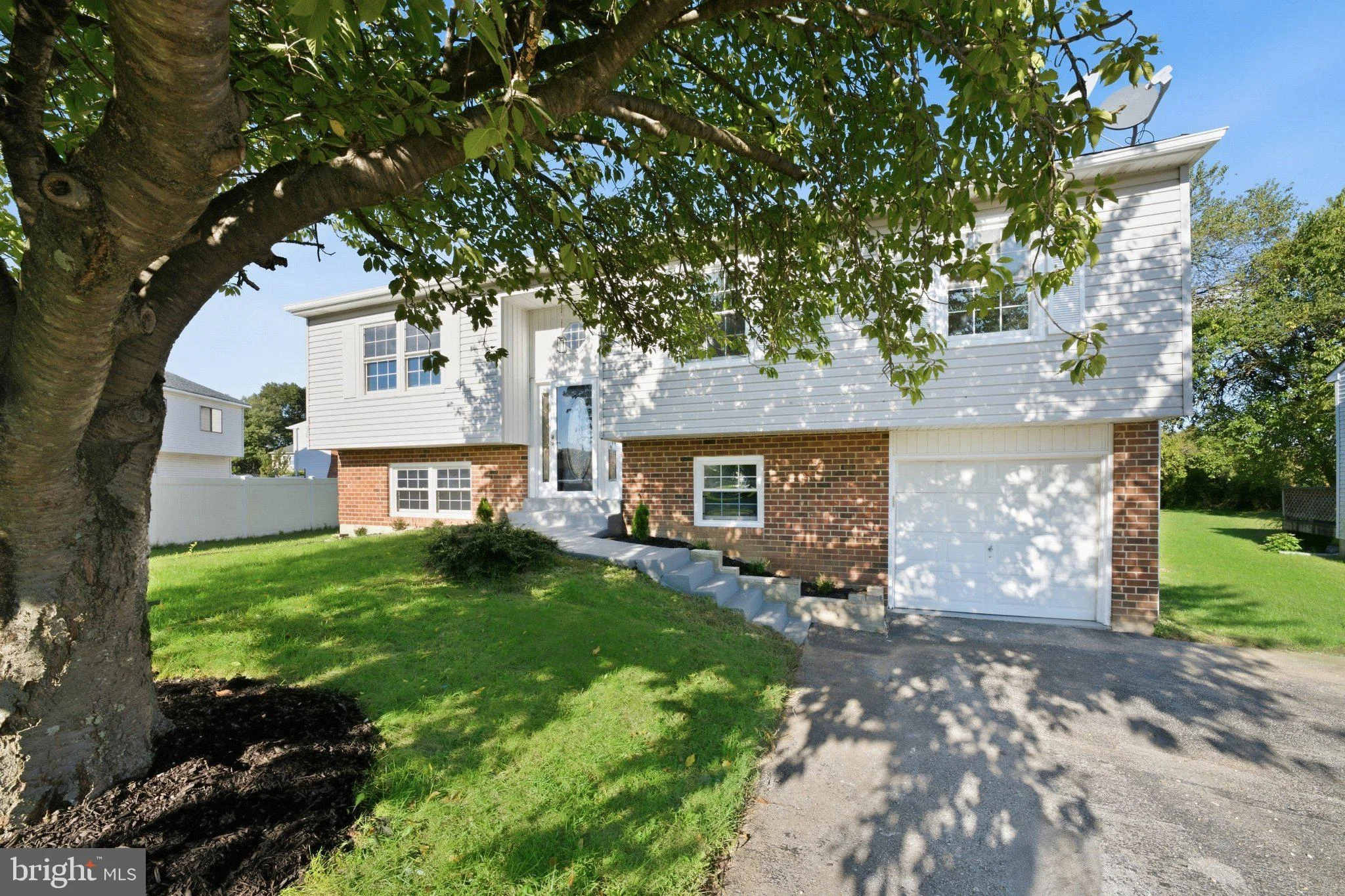 28 Castle Run Drive, Bear, DE 19701