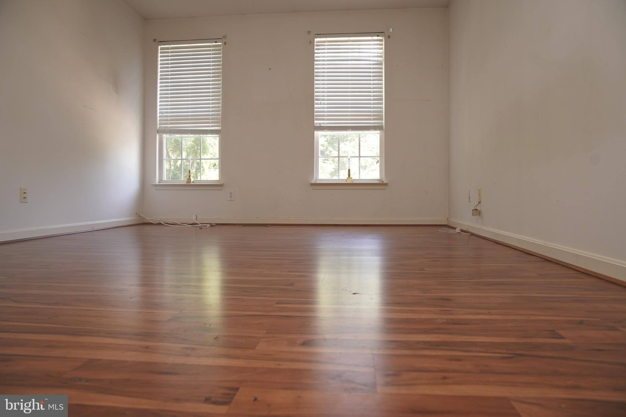 COLLINGTON ESTATES - Residential