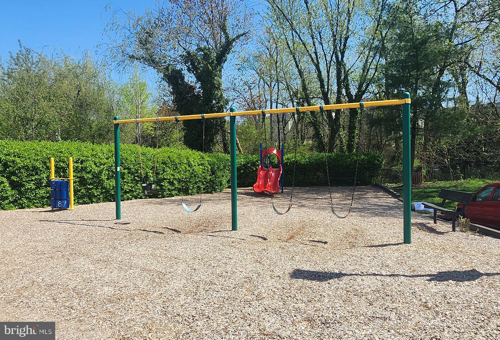 GRAYS LUCK CONDO - Residential