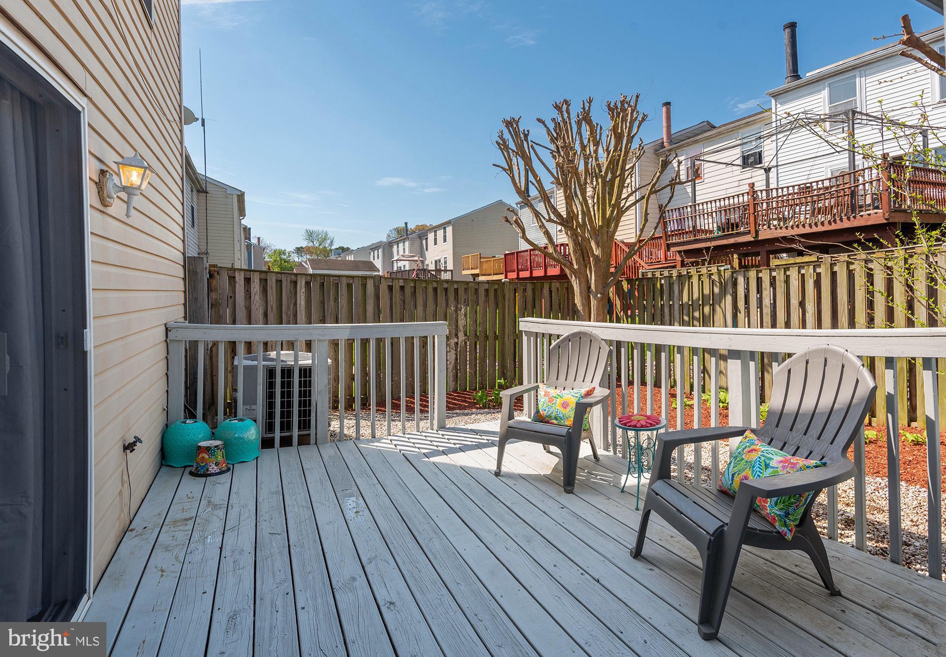 GRAYS LUCK CONDO - Residential