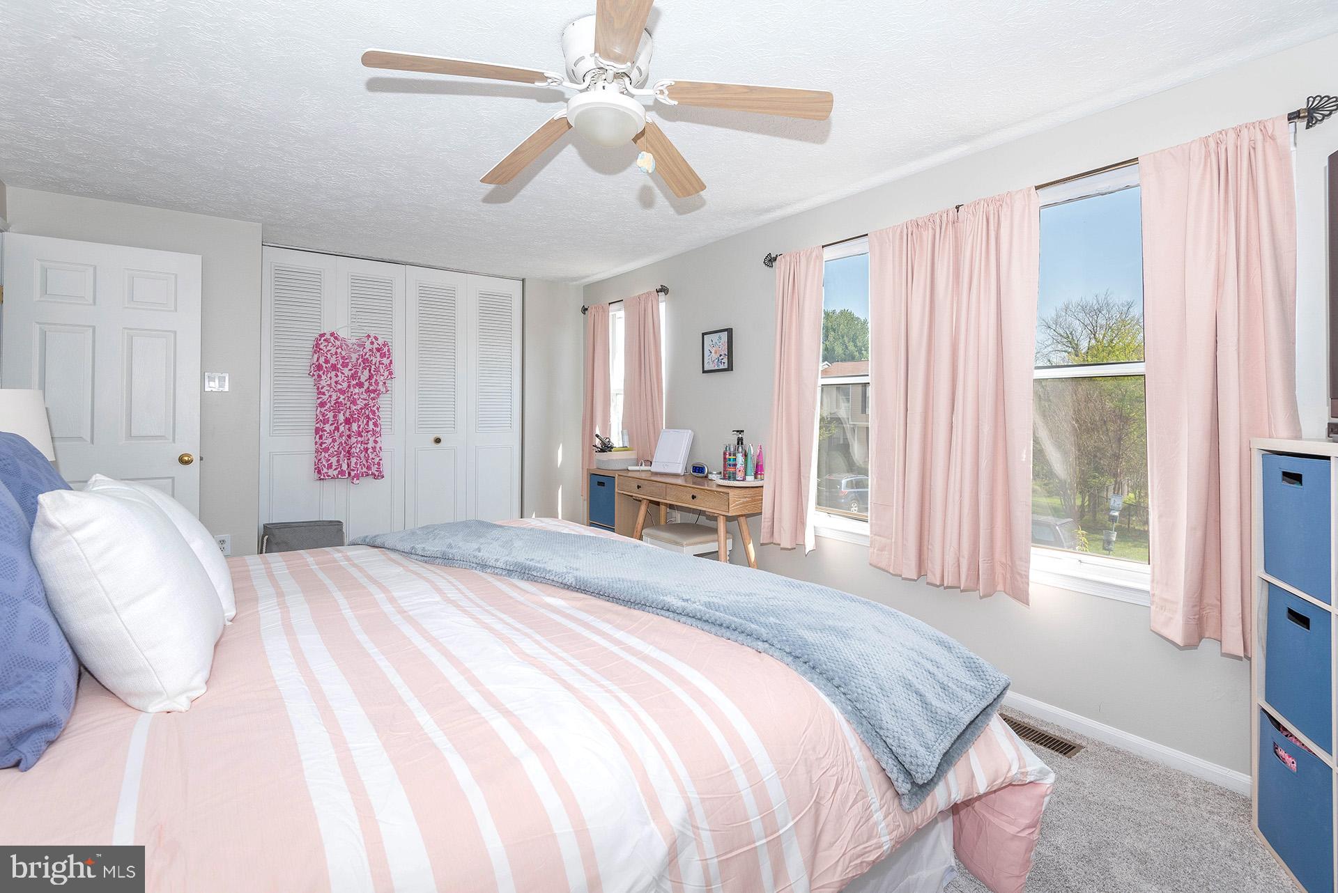 GRAYS LUCK CONDO - Residential