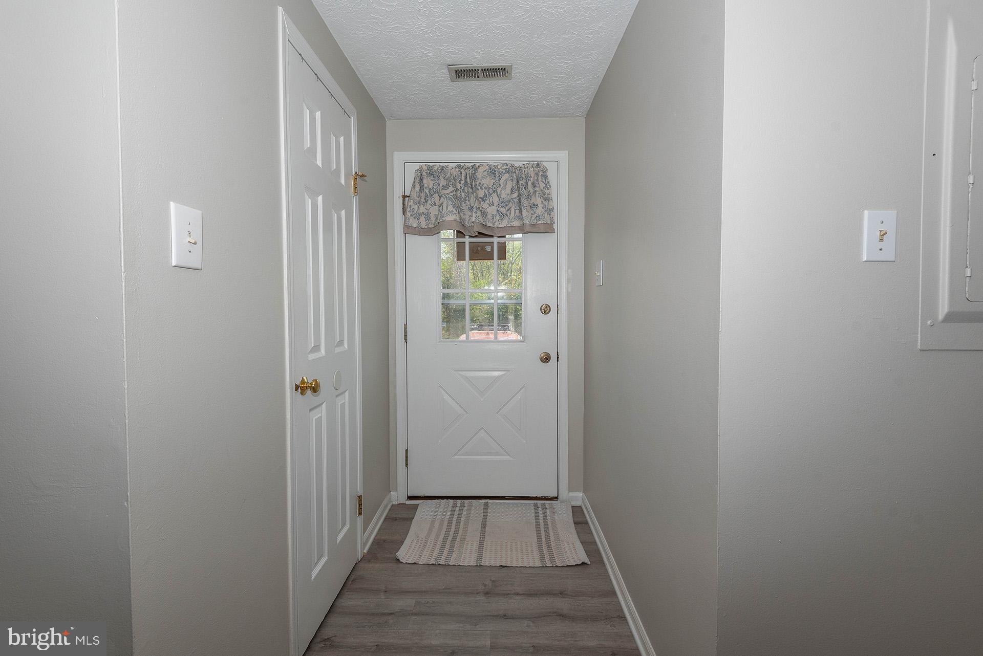 GRAYS LUCK CONDO - Residential