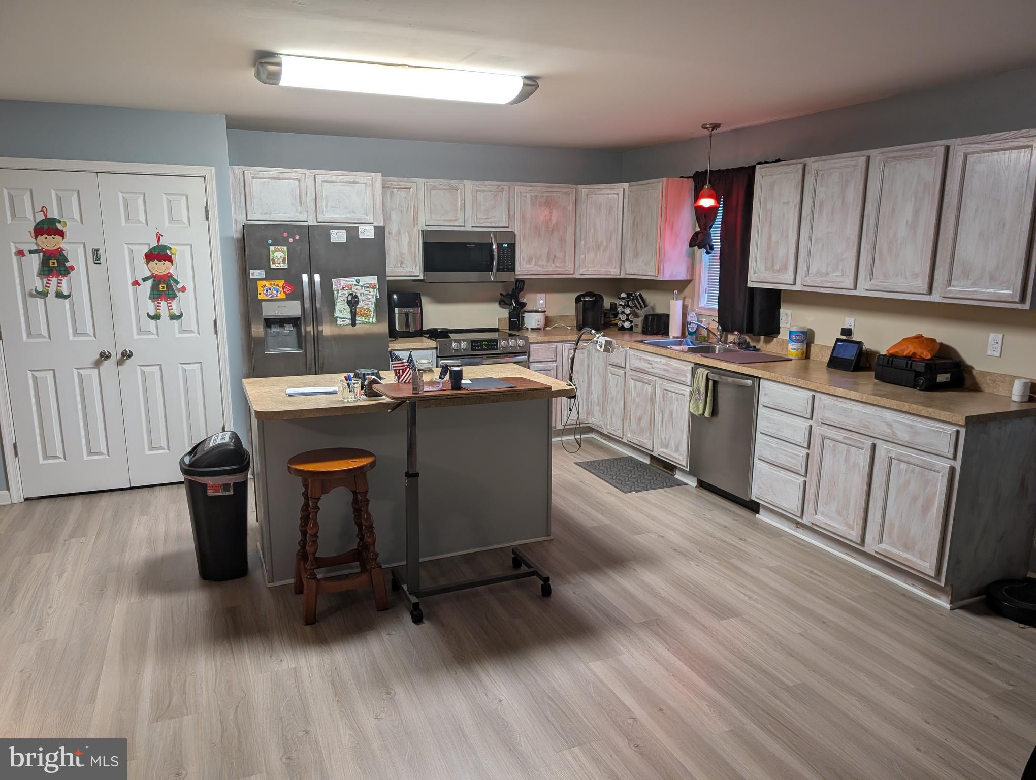 WOODS AT WALLS CREEK - Residential