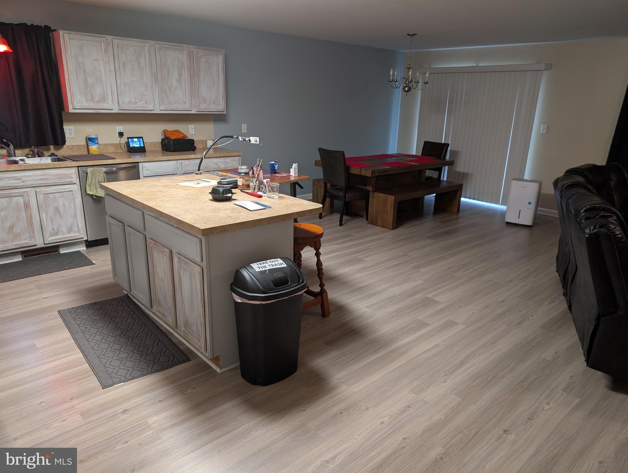 WOODS AT WALLS CREEK - Residential