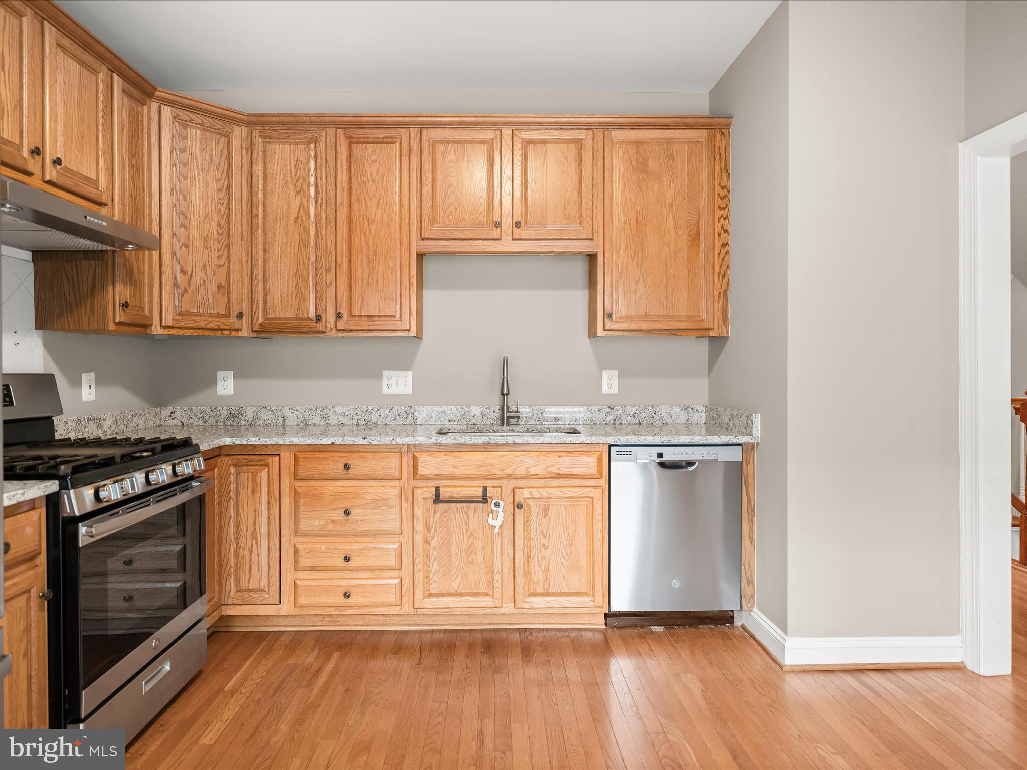 CHANCERY SQUARE - Residential Lease