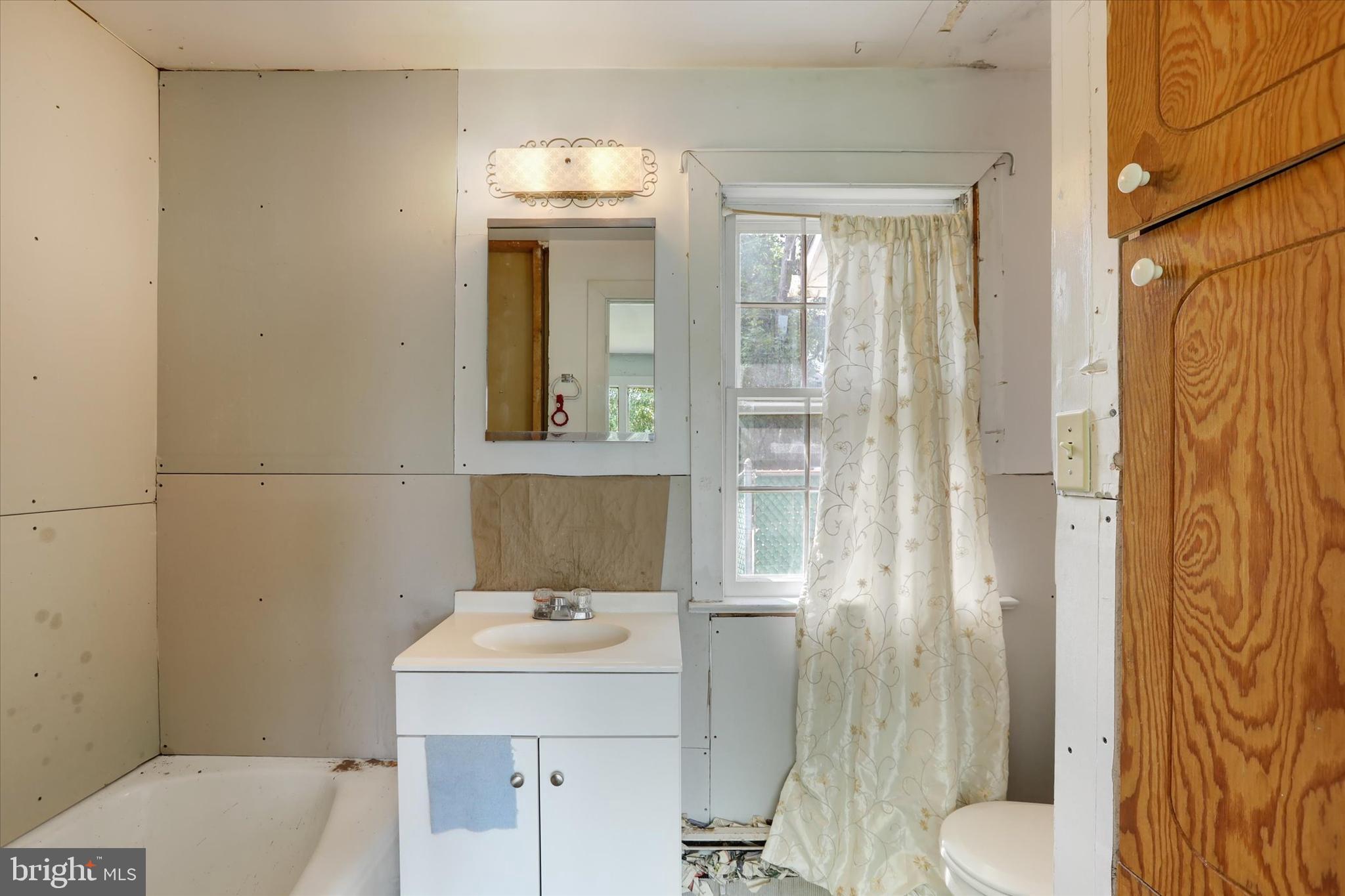 NEW HOPE - Residential