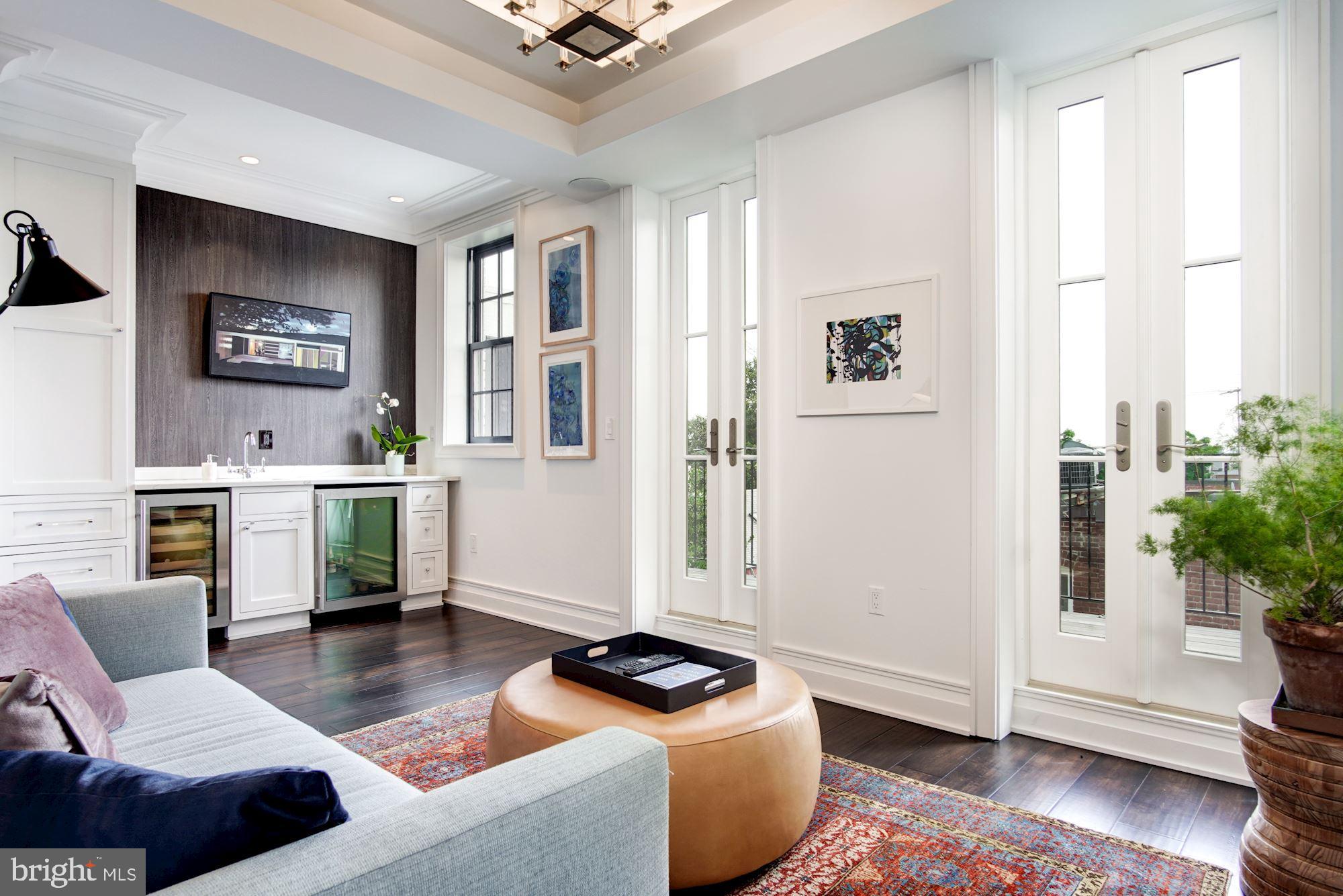 GEORGETOWN - Residential
