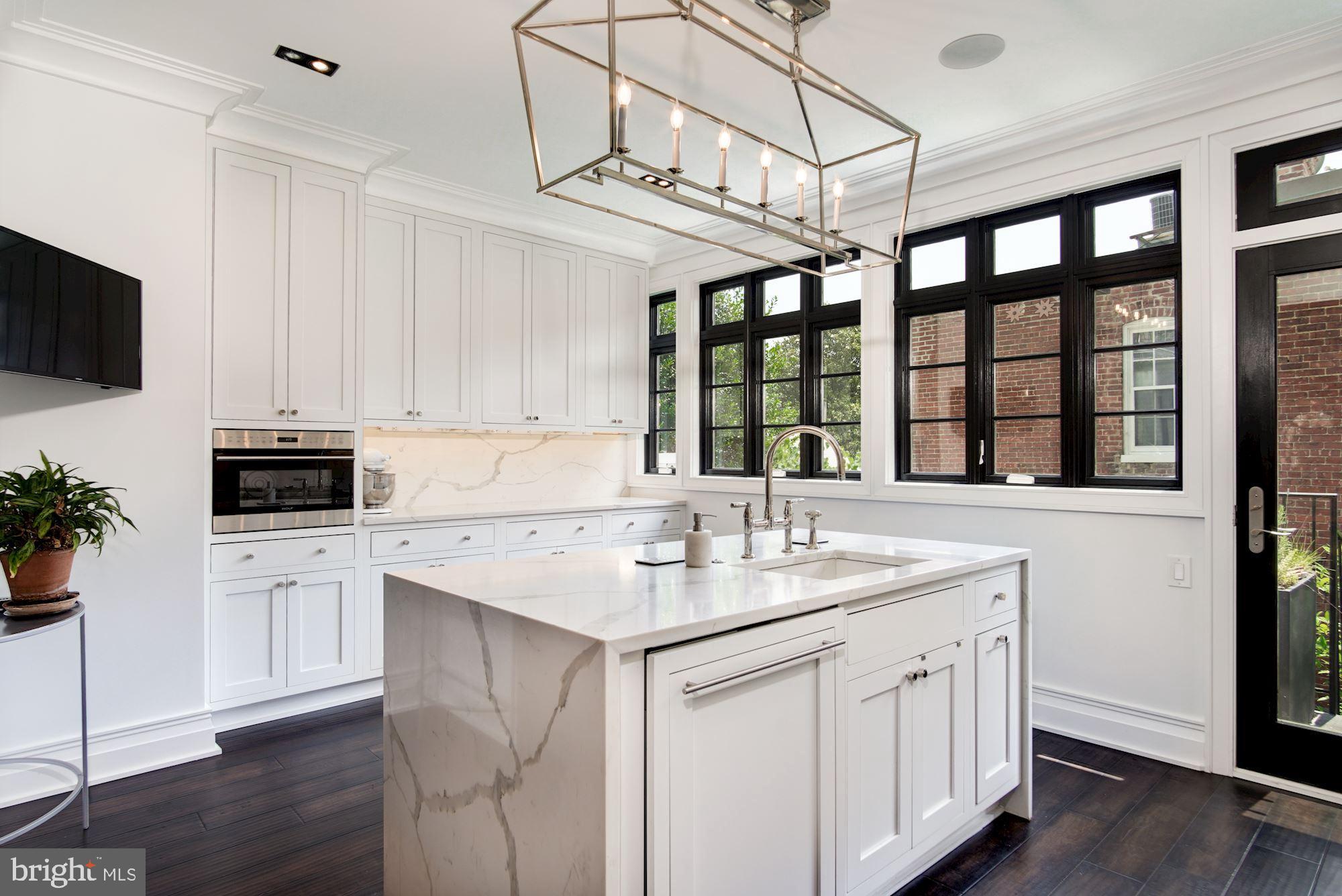 GEORGETOWN - Residential