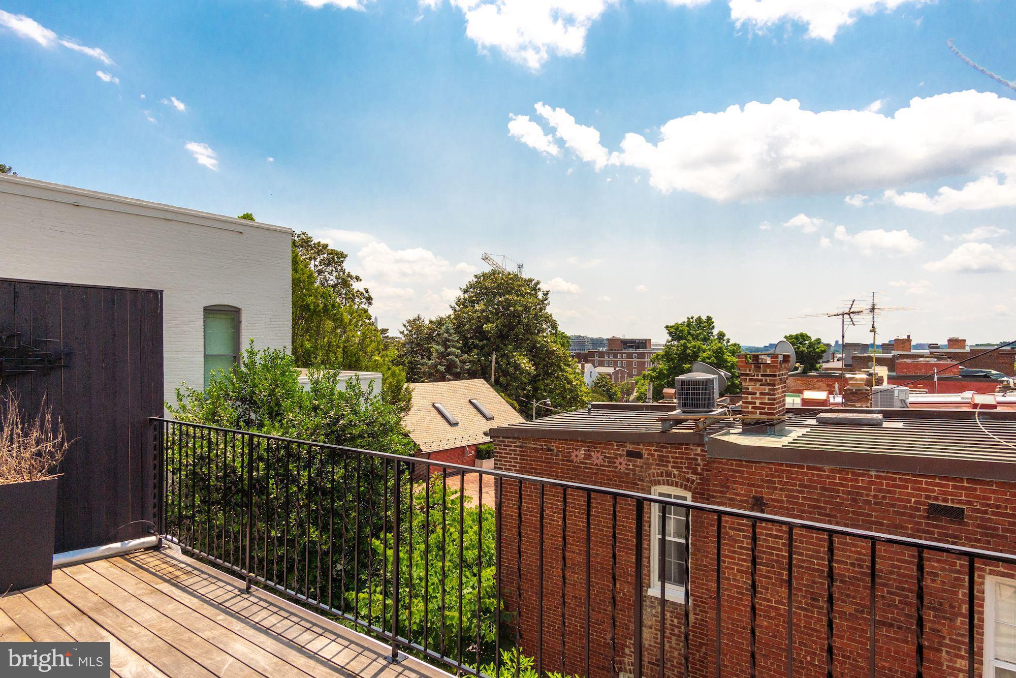 GEORGETOWN - Residential