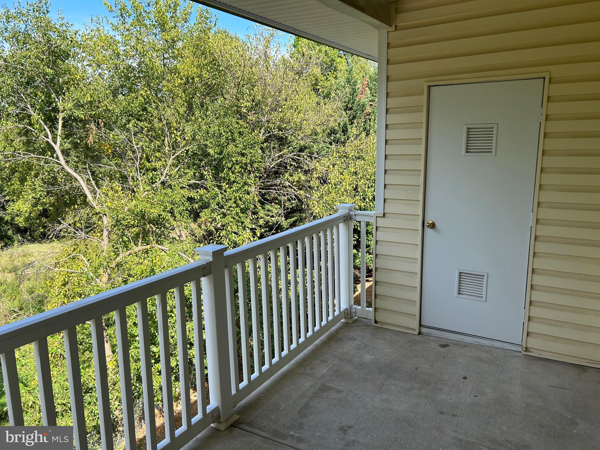 BROOKMEADE CONDO - Residential Lease