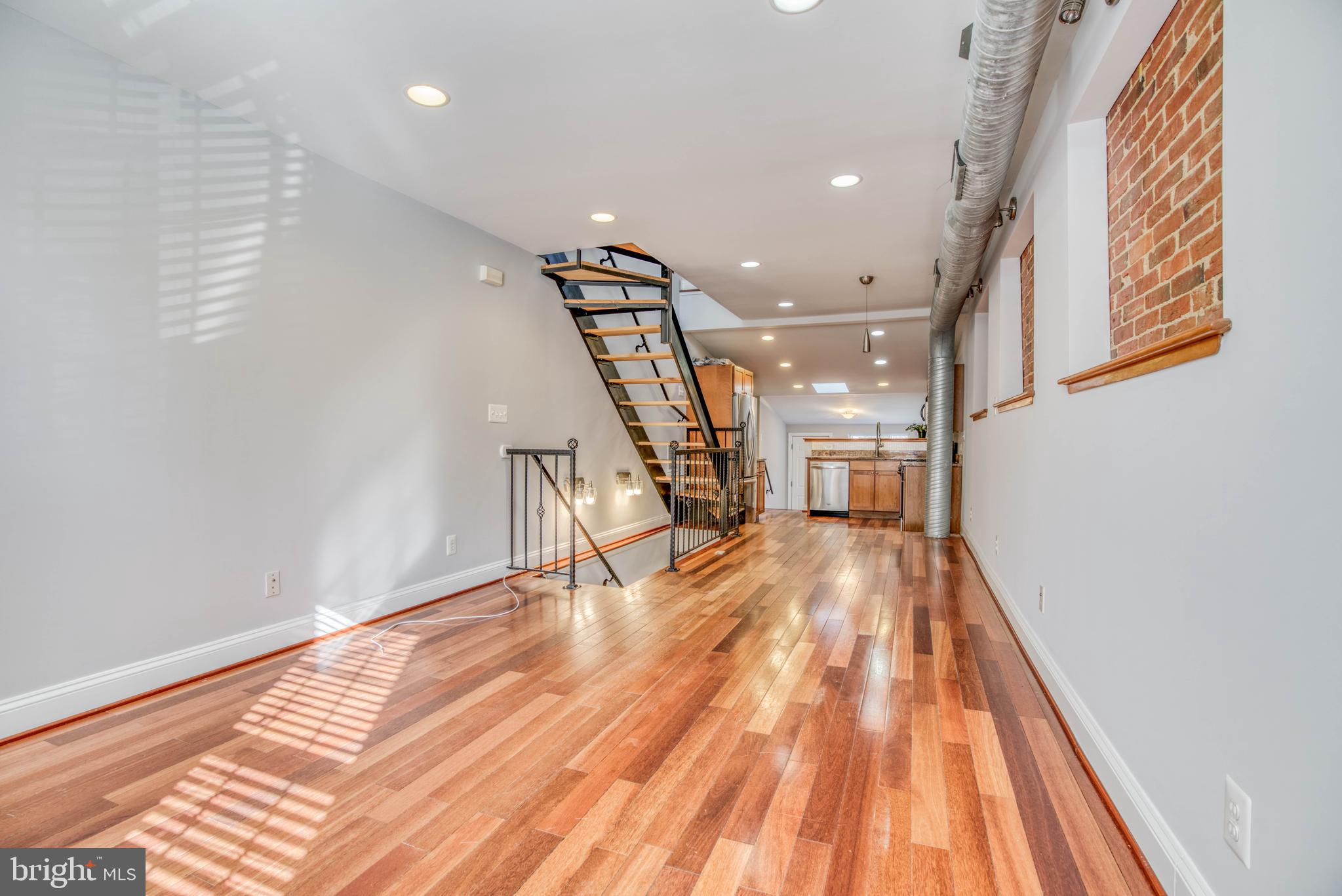 PIGTOWN - Residential