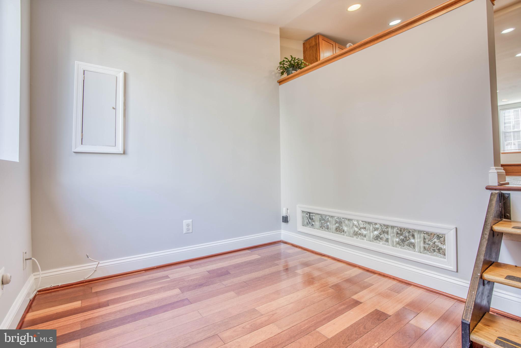 PIGTOWN - Residential