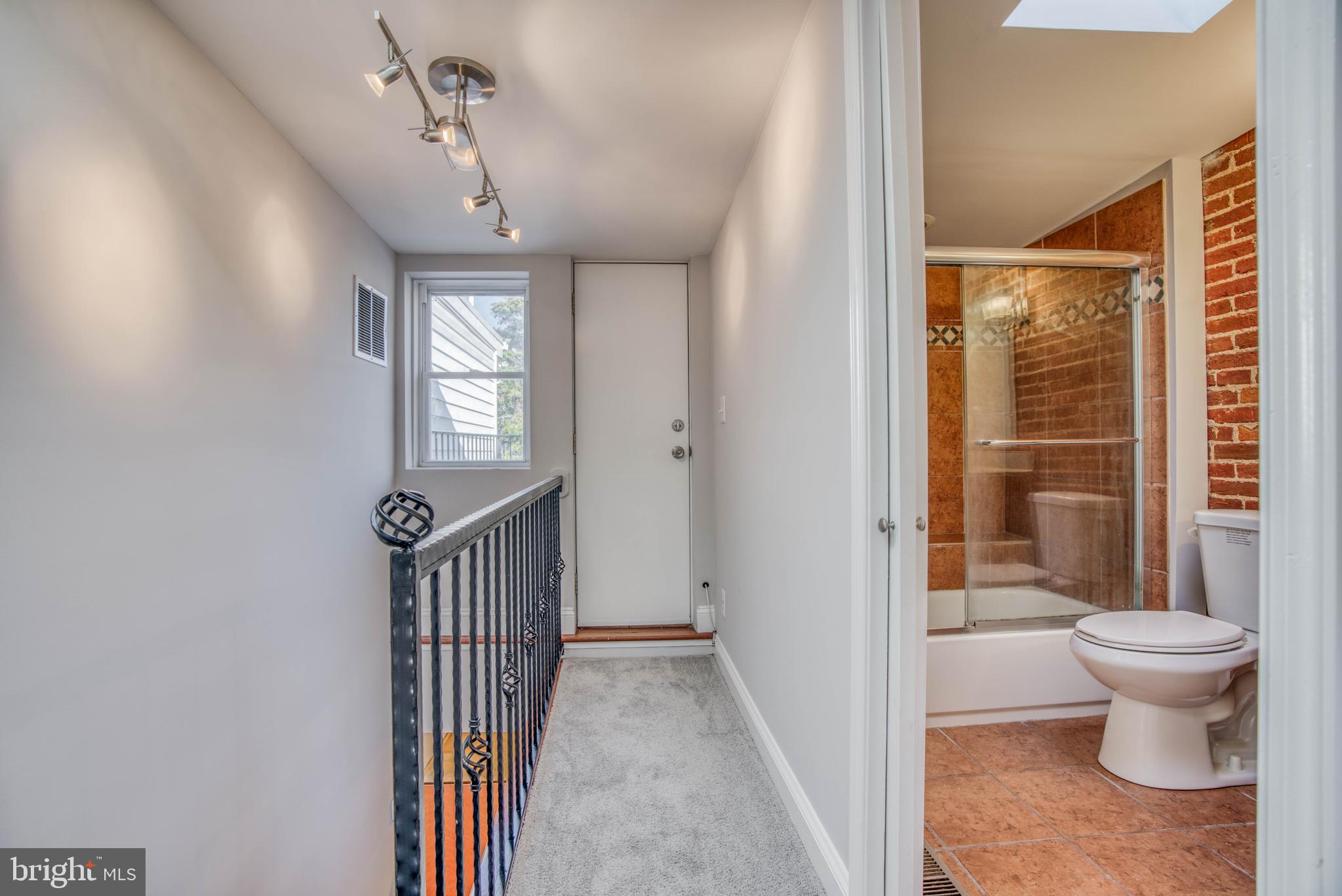 PIGTOWN - Residential