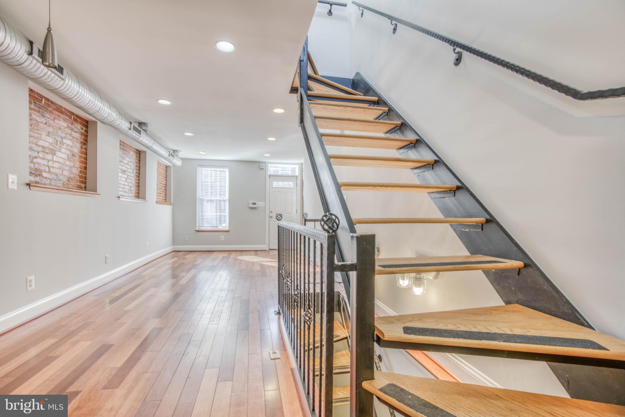 PIGTOWN - Residential