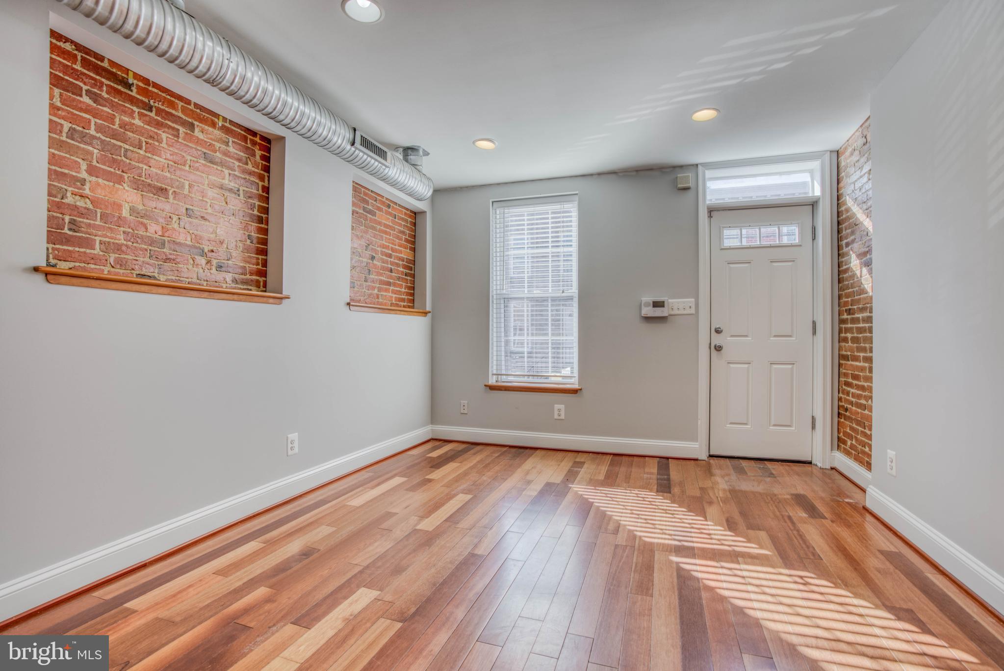 PIGTOWN - Residential