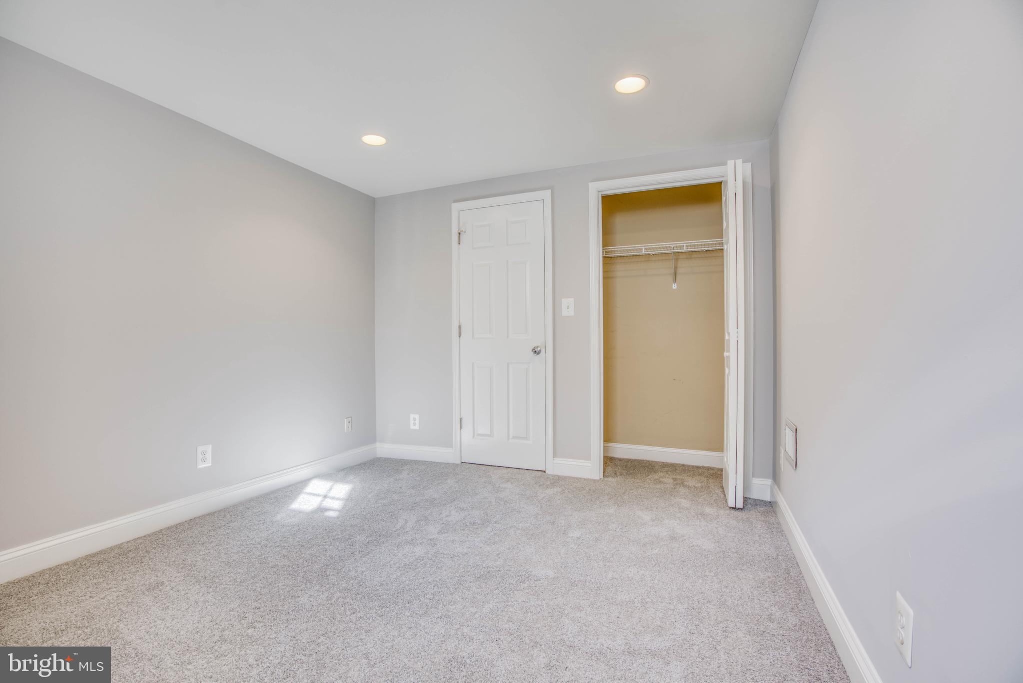 PIGTOWN - Residential