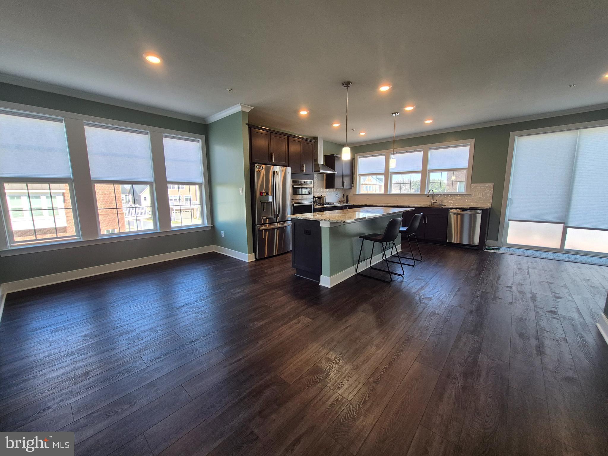 THE CHASE AT QUINCE ORCHARD - Residential