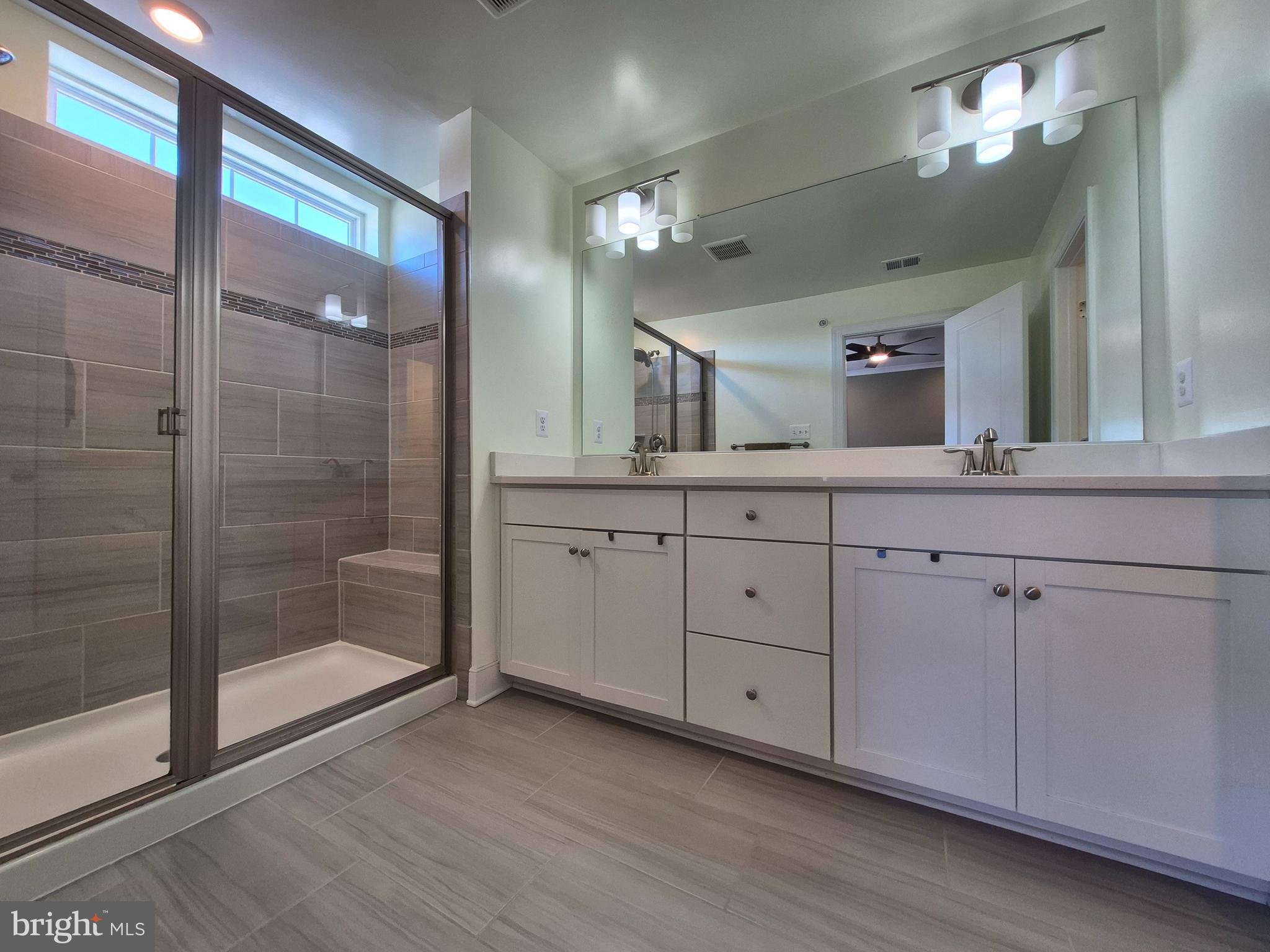 THE CHASE AT QUINCE ORCHARD - Residential