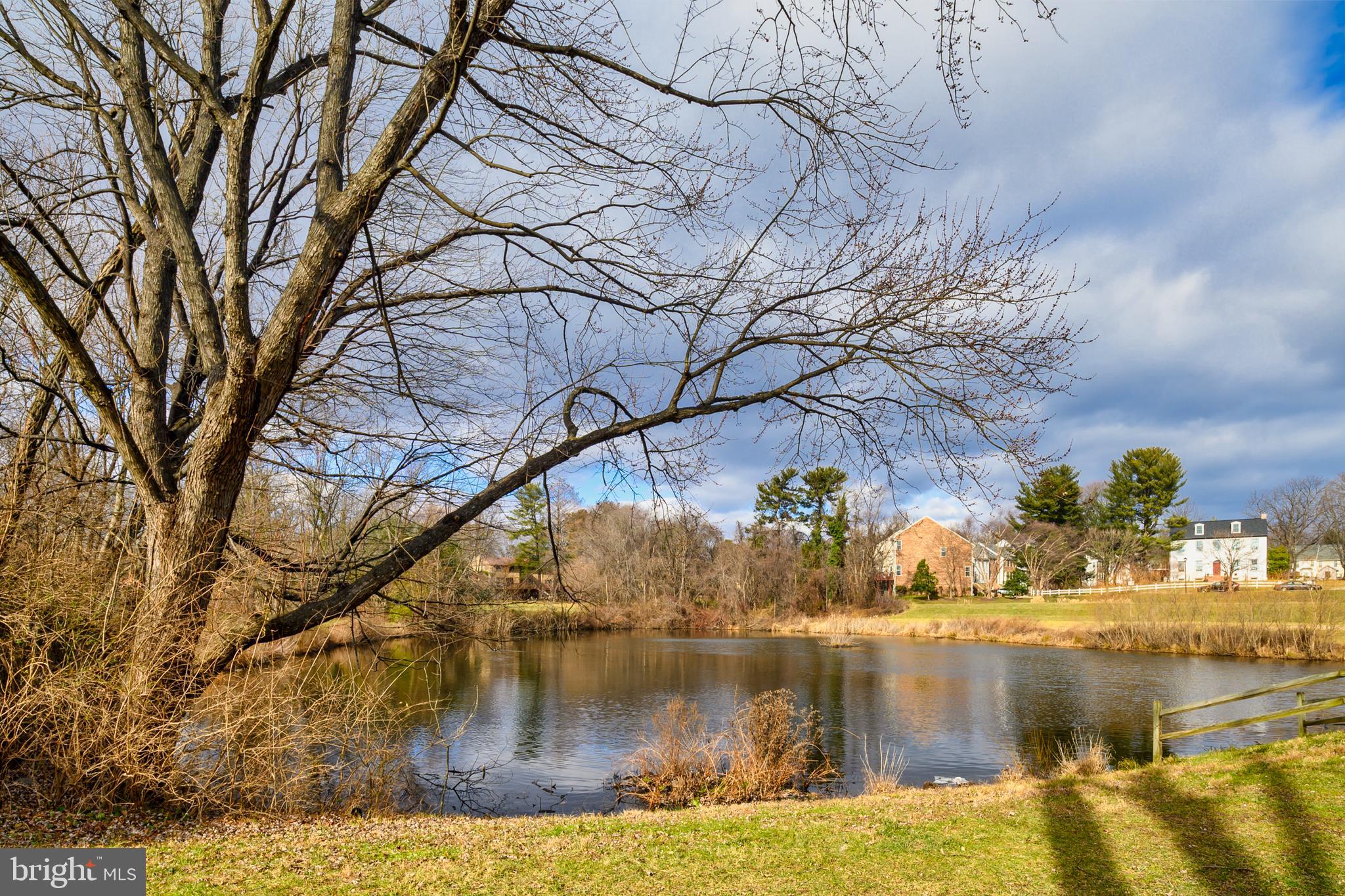 EMERSONS REACH - Residential