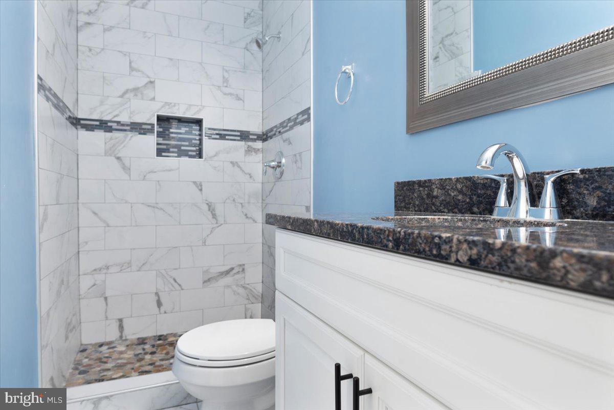 TANTALLON ON THE POTOMAC - Residential