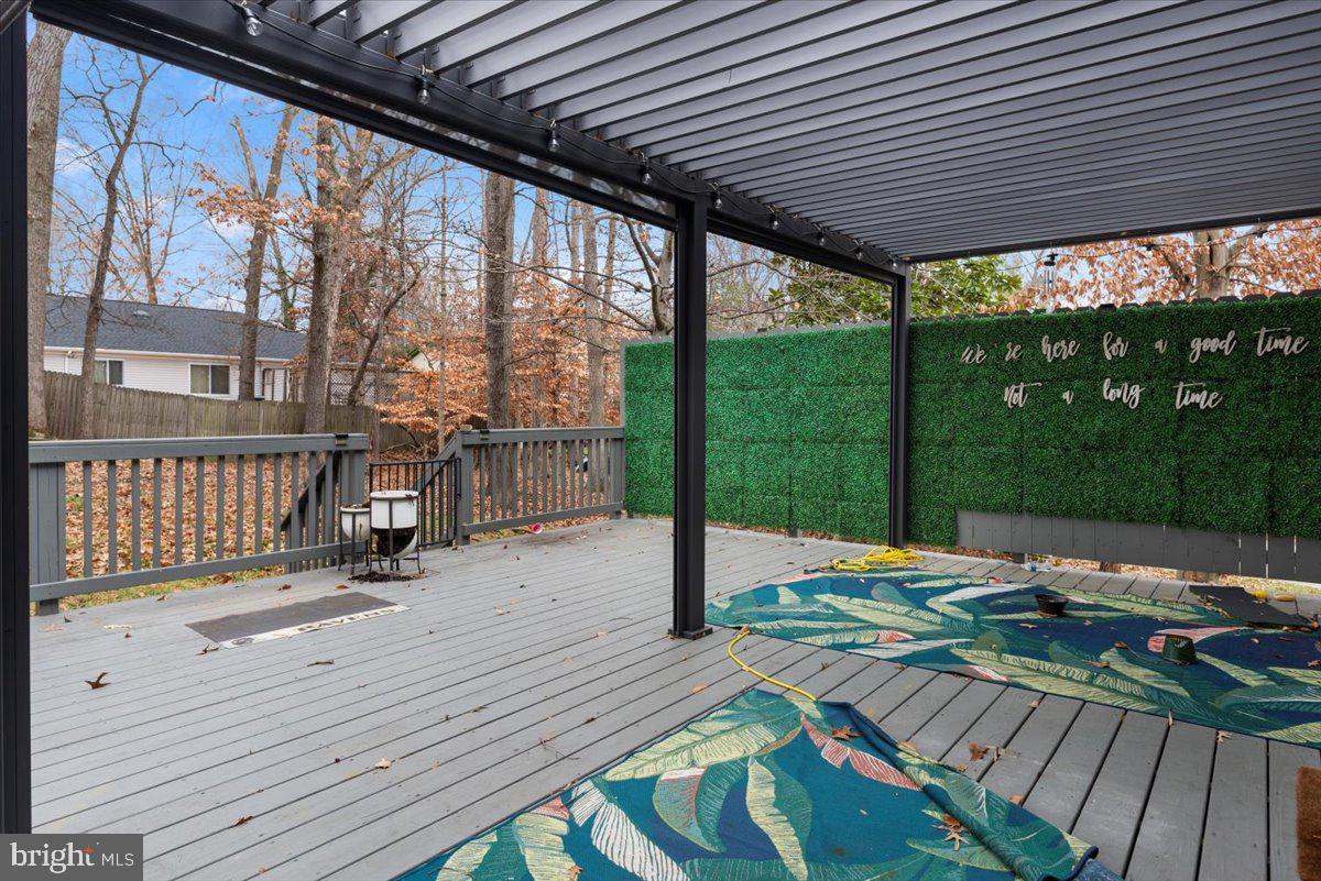 TANTALLON ON THE POTOMAC - Residential